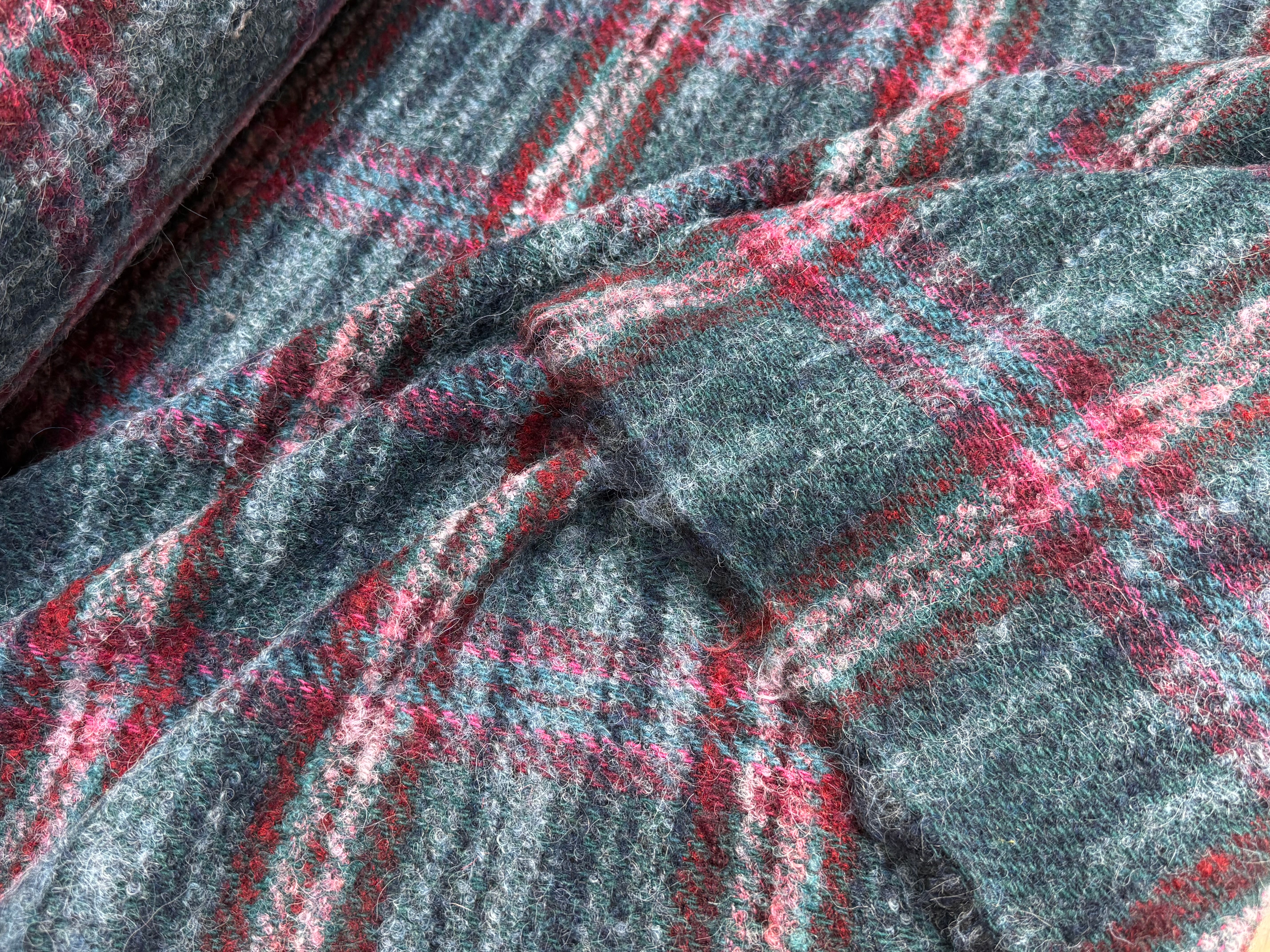 TWEED BOUCLETTE 56% LAINE BLEU À CARREAUX GIOVIXEN - My Little Coupon