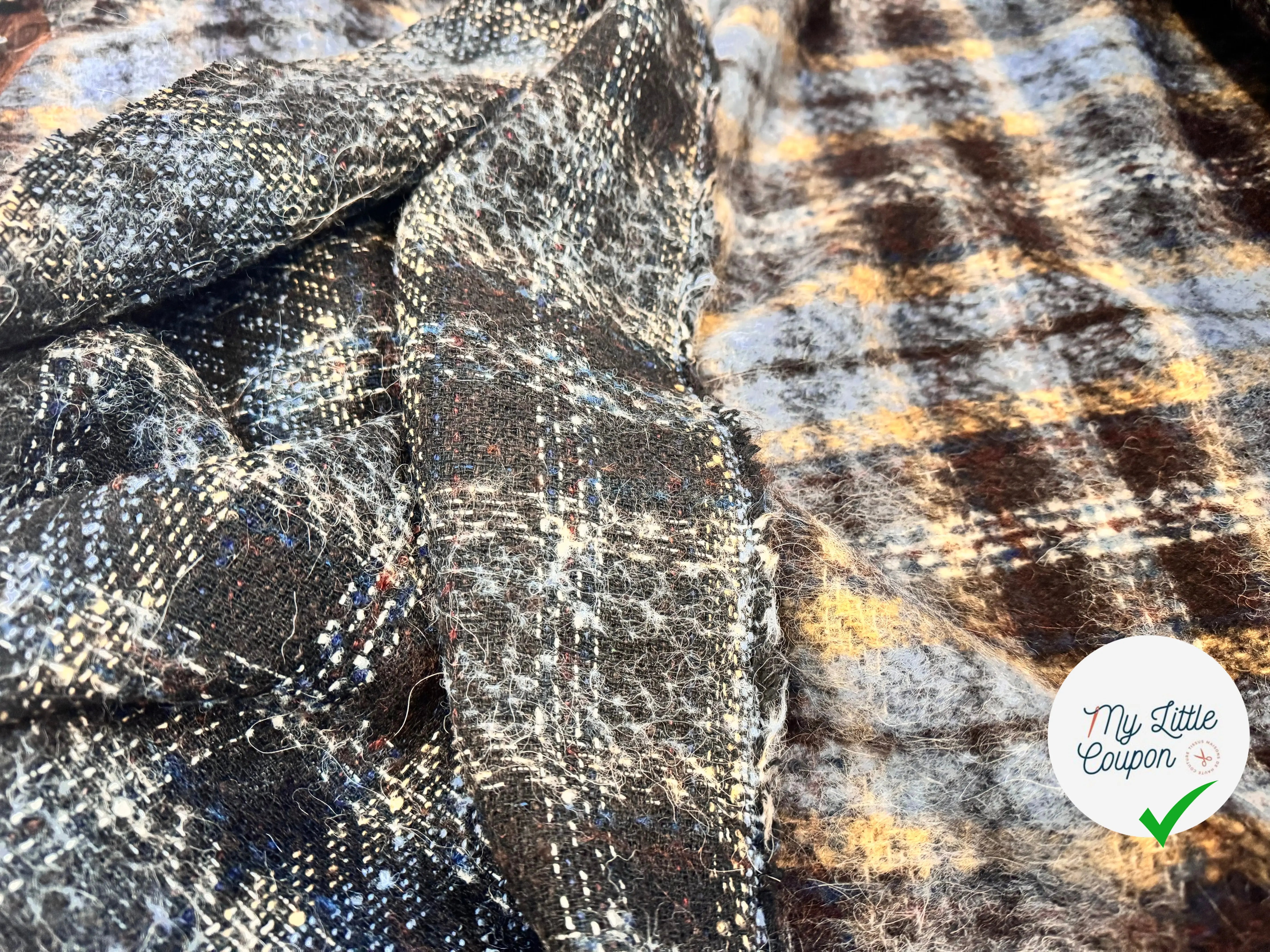 TWEED BOUCLETTE CARREAUX - My Little Coupon