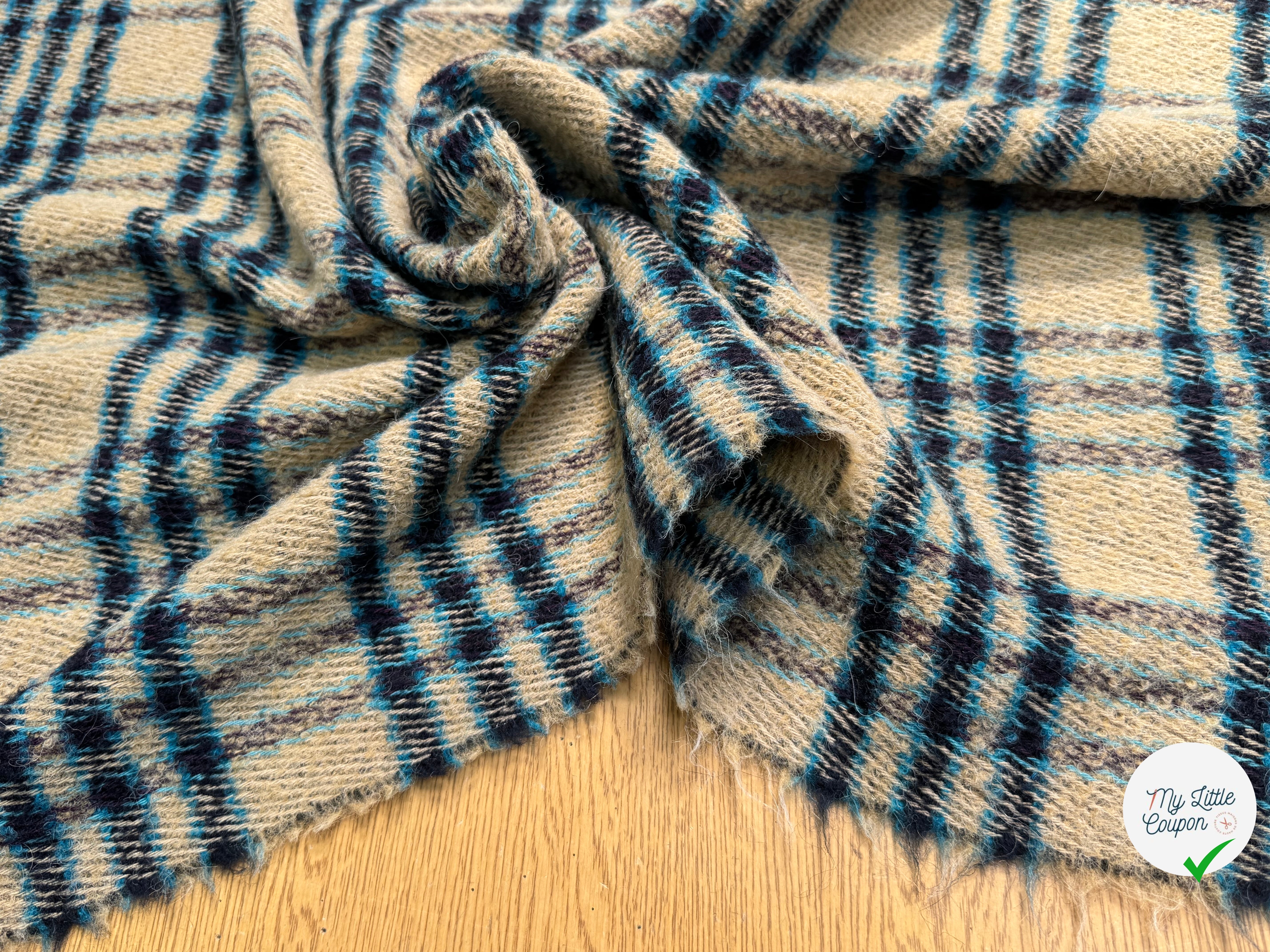 TWEED BOUCLETTE POLYLAINE SERGÉ 10% LAINE ALPAGA BEIGE - My Little Coupon