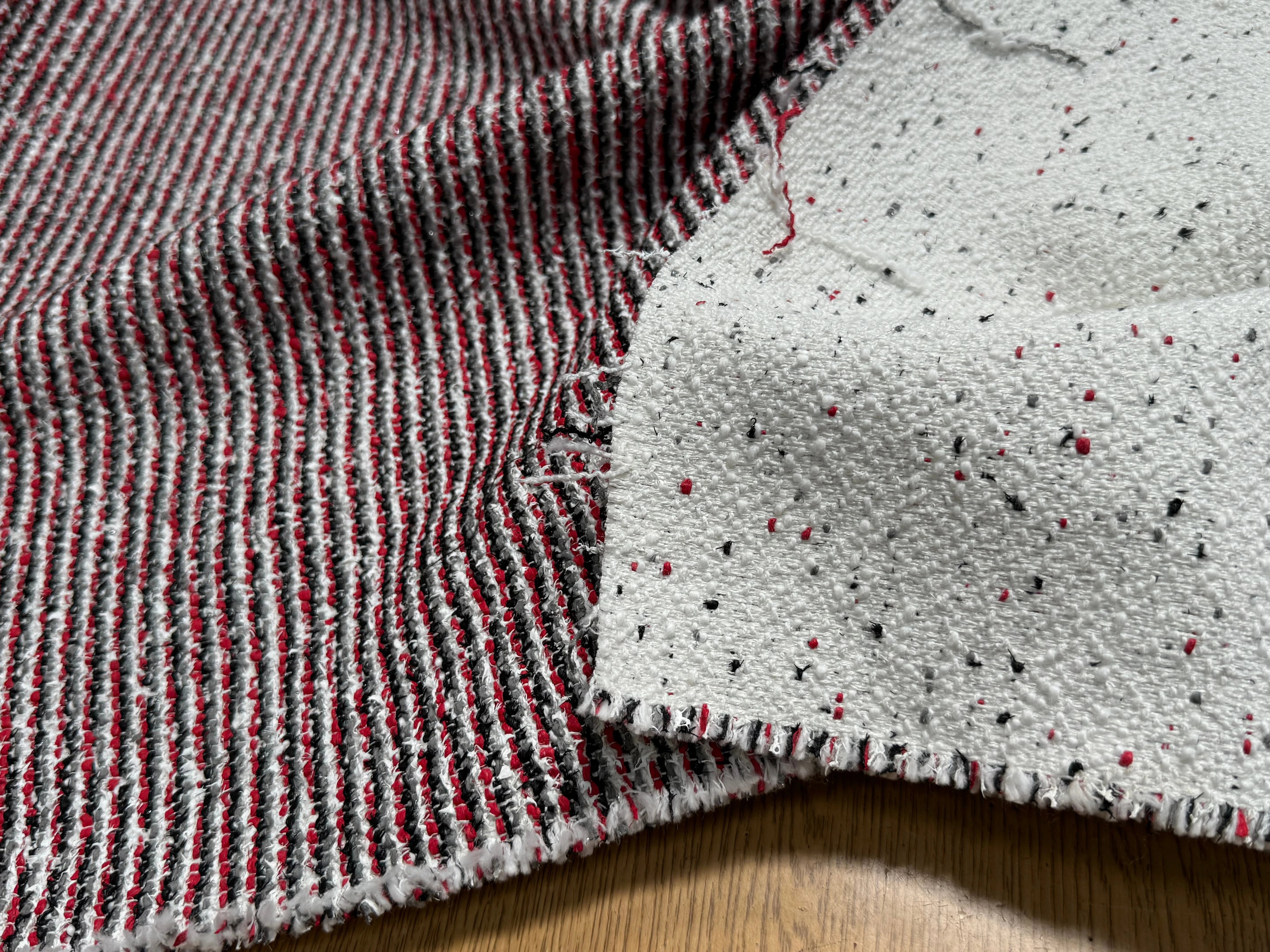 TWEED JACQUARD 24% COTON 52% LIN BLANC ROUGE - My Little Coupon