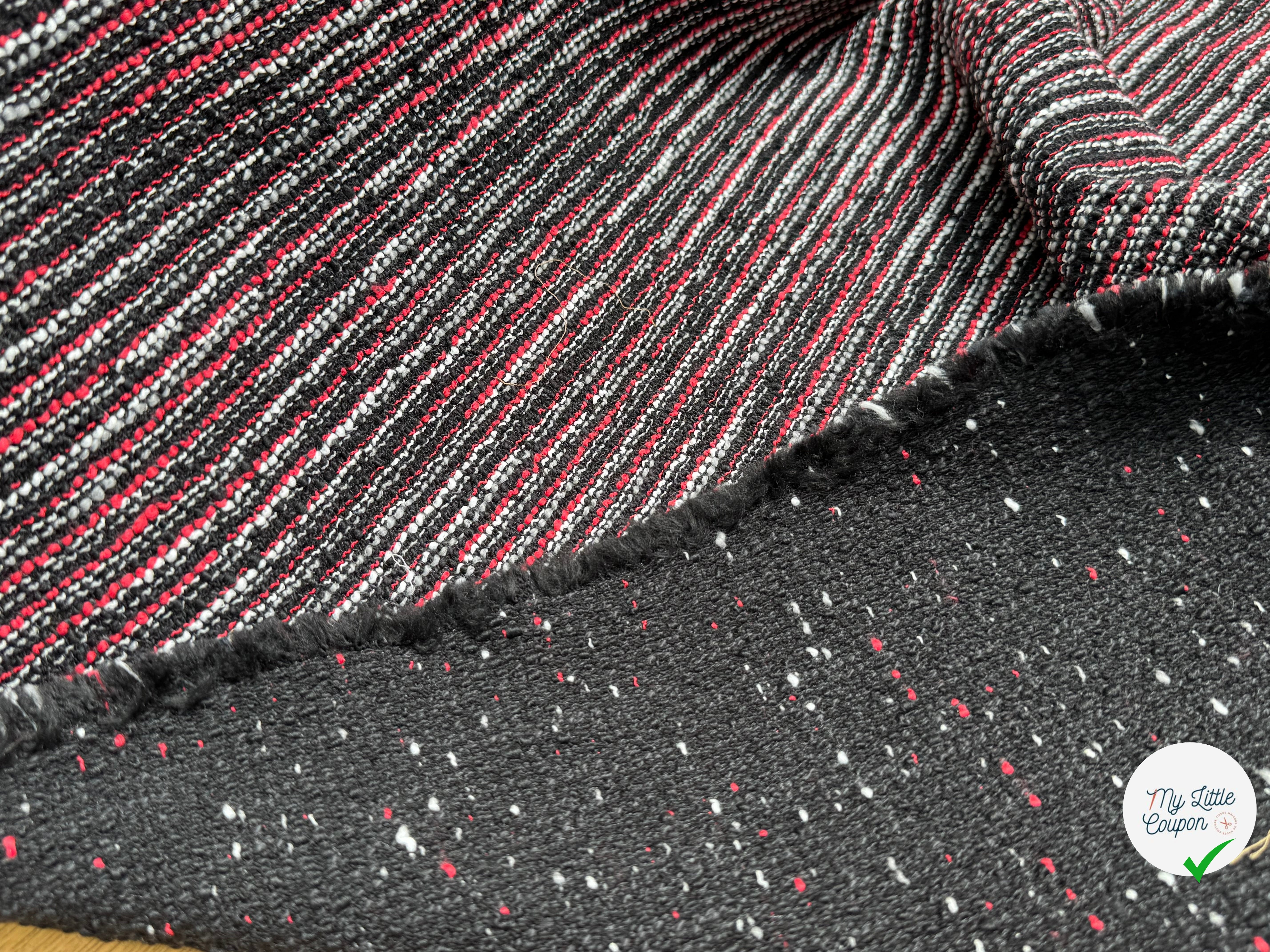 TWEED JACQUARD 36% POLYCOTON 32% COTON ET 18% LAINE NOIR ROUGE - My Little Coupon