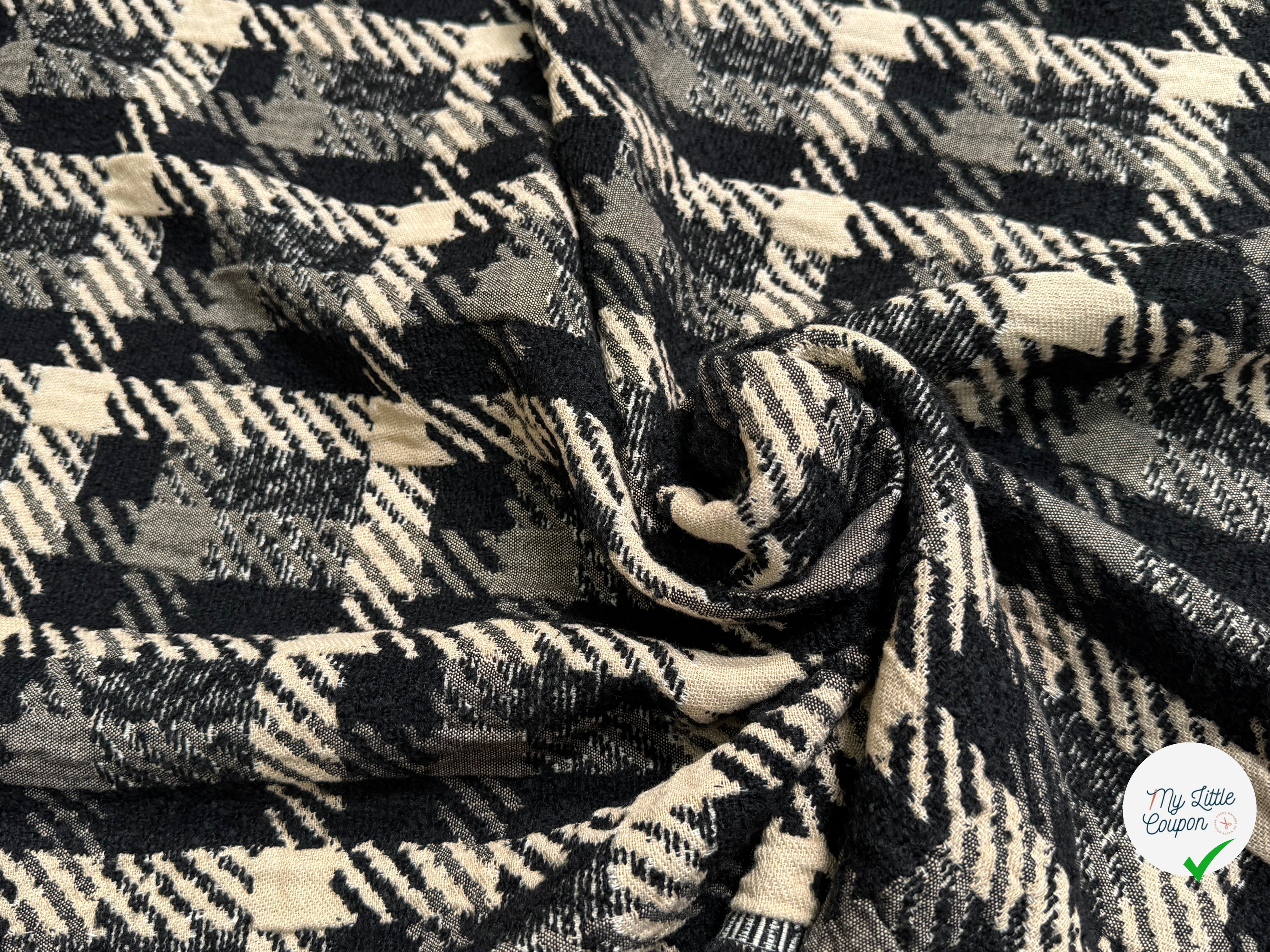 TWEED JACQUARD À CARREAUX BEIGE NOIR 61% COTON ET 7% LAINE VIERGE - My Little Coupon