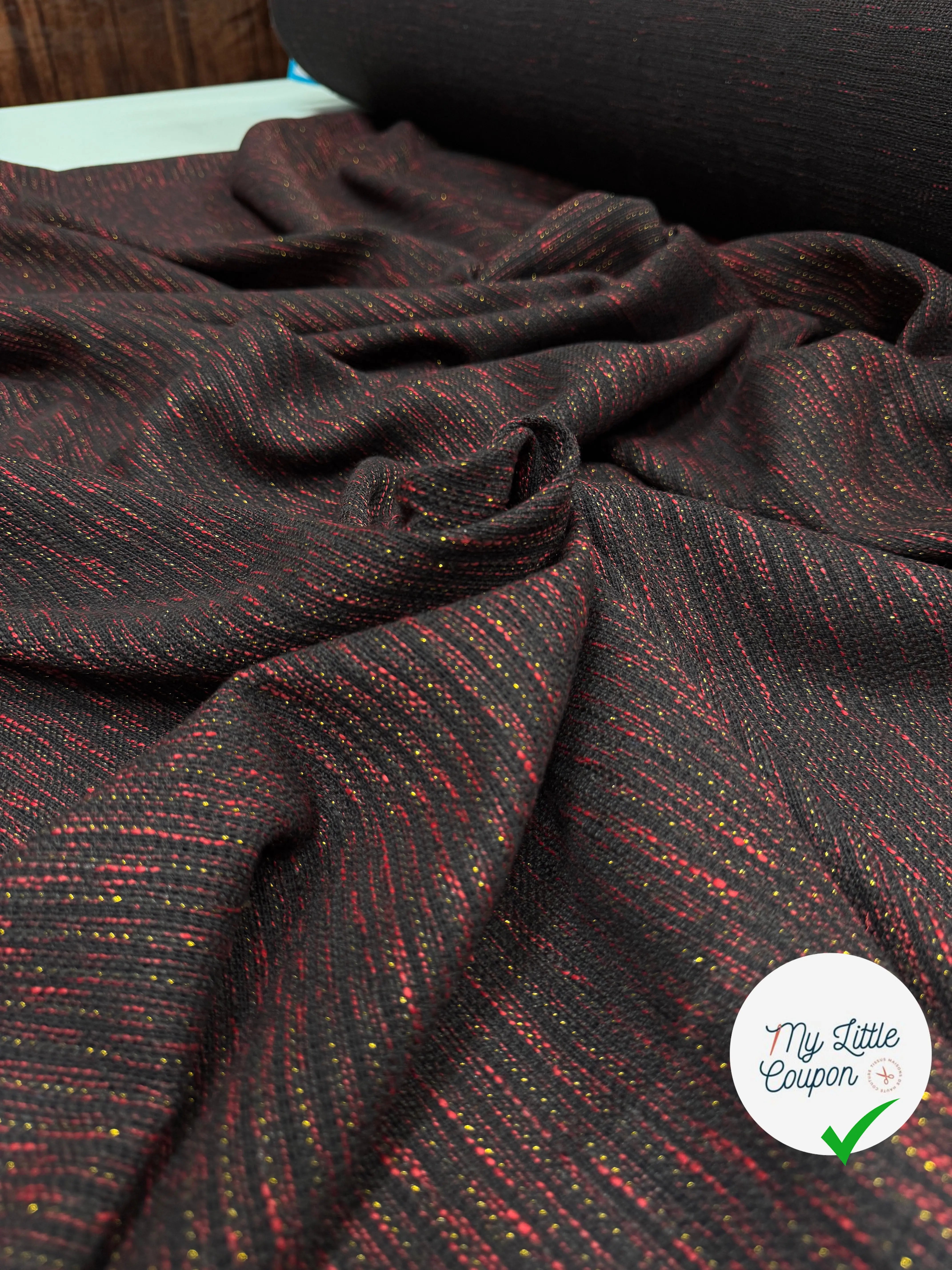 TWEED POLYESTER NOIR ROUGE ET DORÉ - My Little Coupon