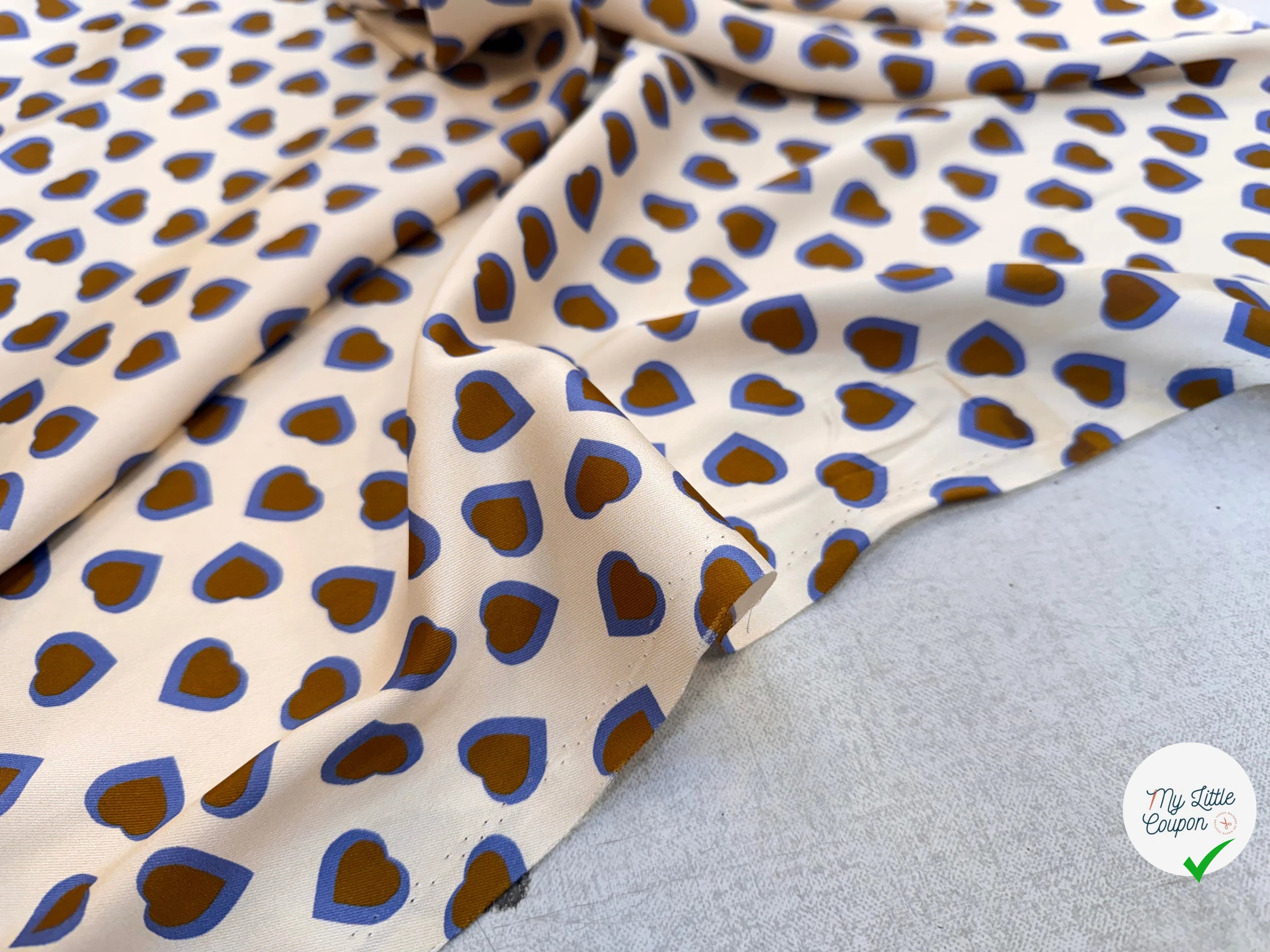 TWILL ISIDORE STAMPATO FOND CRÈME CŒUR CRÈME ET MARRON - My Little Coupon
