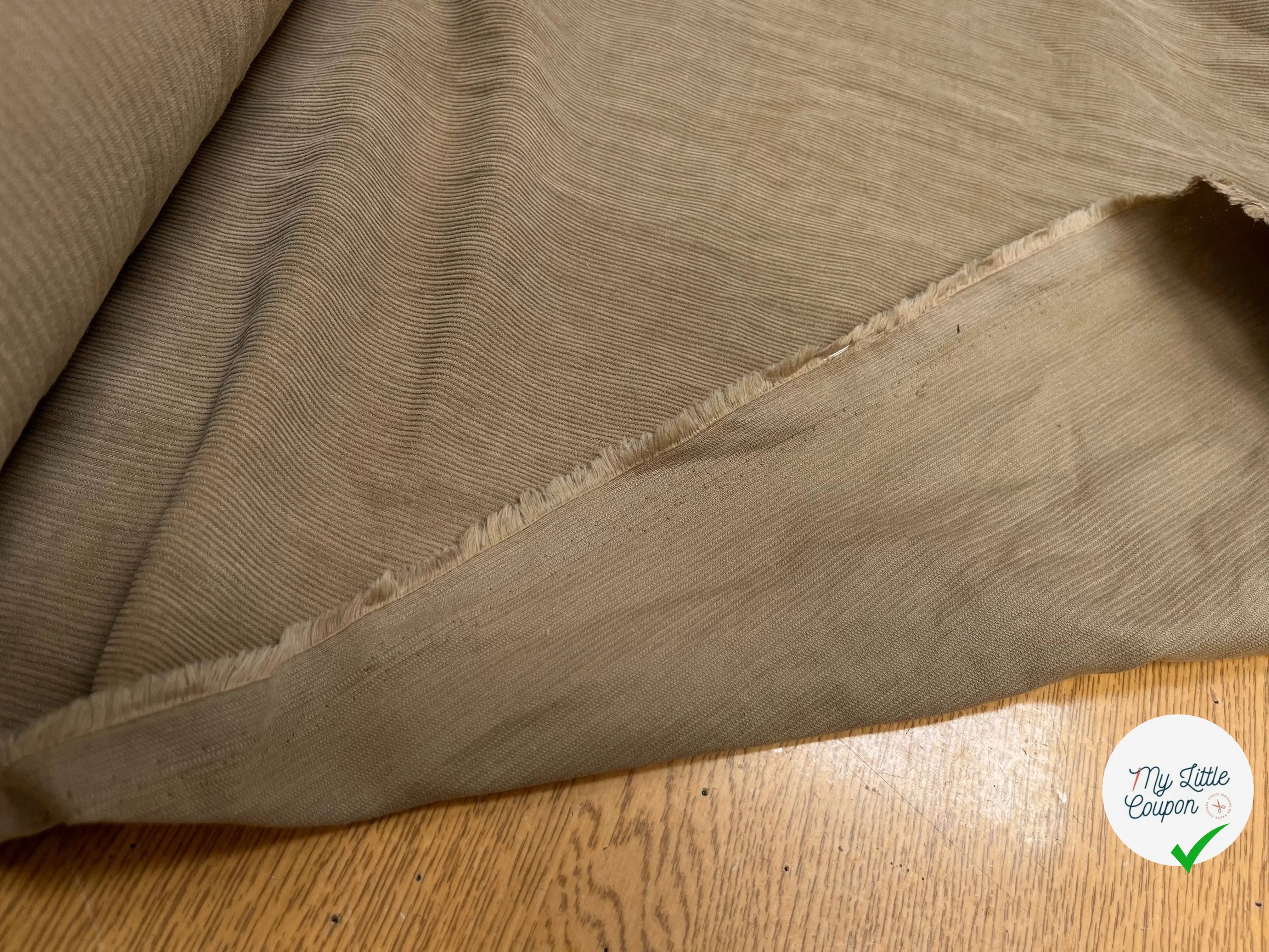 VELOURS 1000 RAIES CHEMISE COTON BEIGE FONCÉ - My Little Coupon