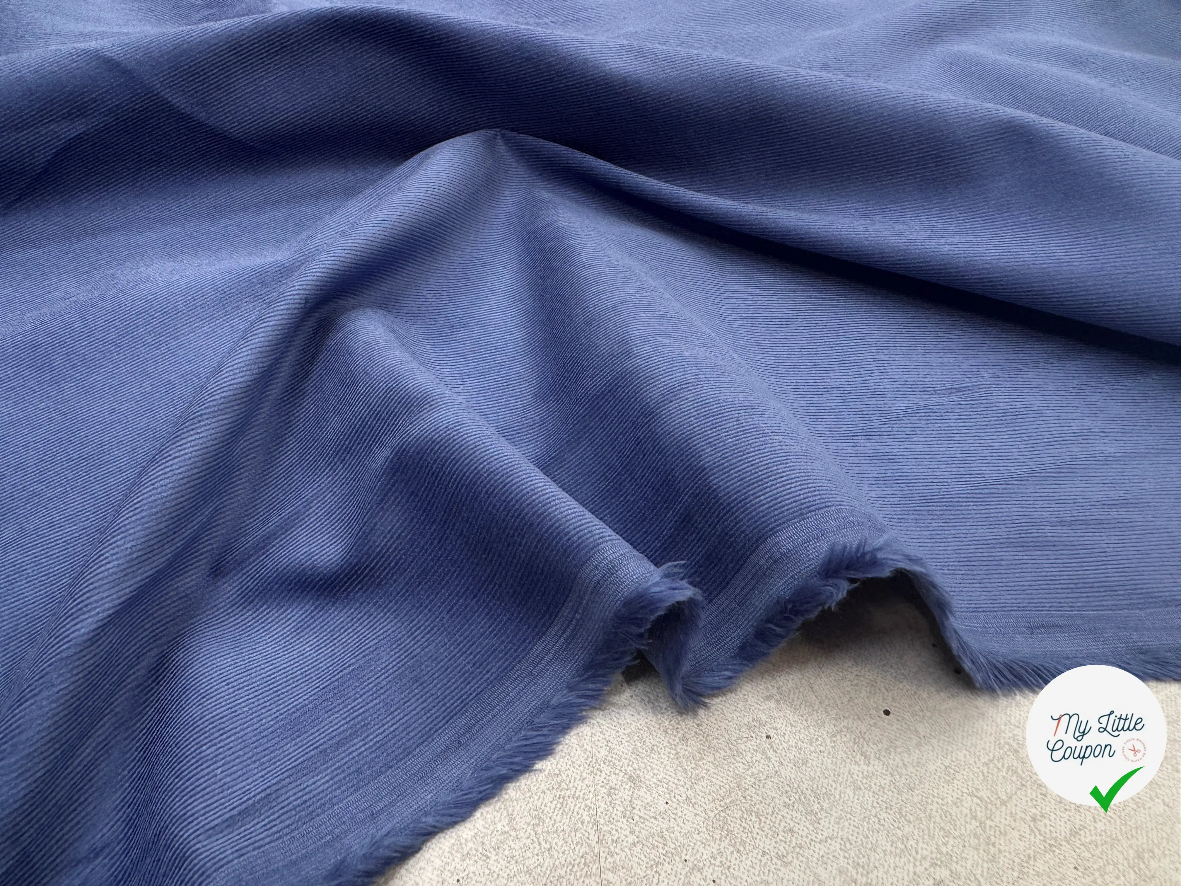 VELOURS 1000 RAIES UNI BLEU FONCÉ 145 - My Little Coupon