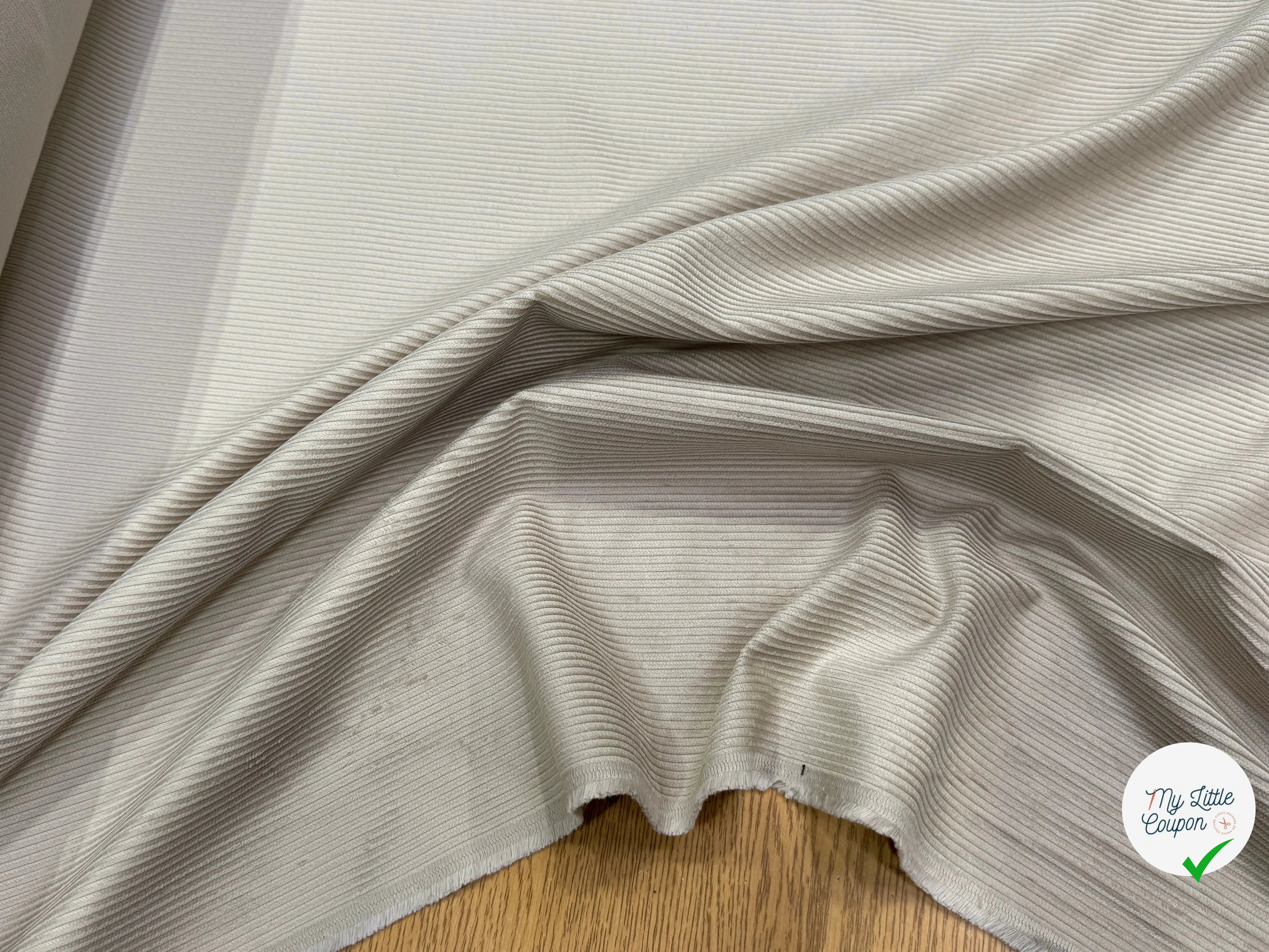 VELOURS DE COTON CLASSIQUE 300 RAIES BEIGE 100% COTON - My Little Coupon