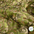 Velours fleurs vert