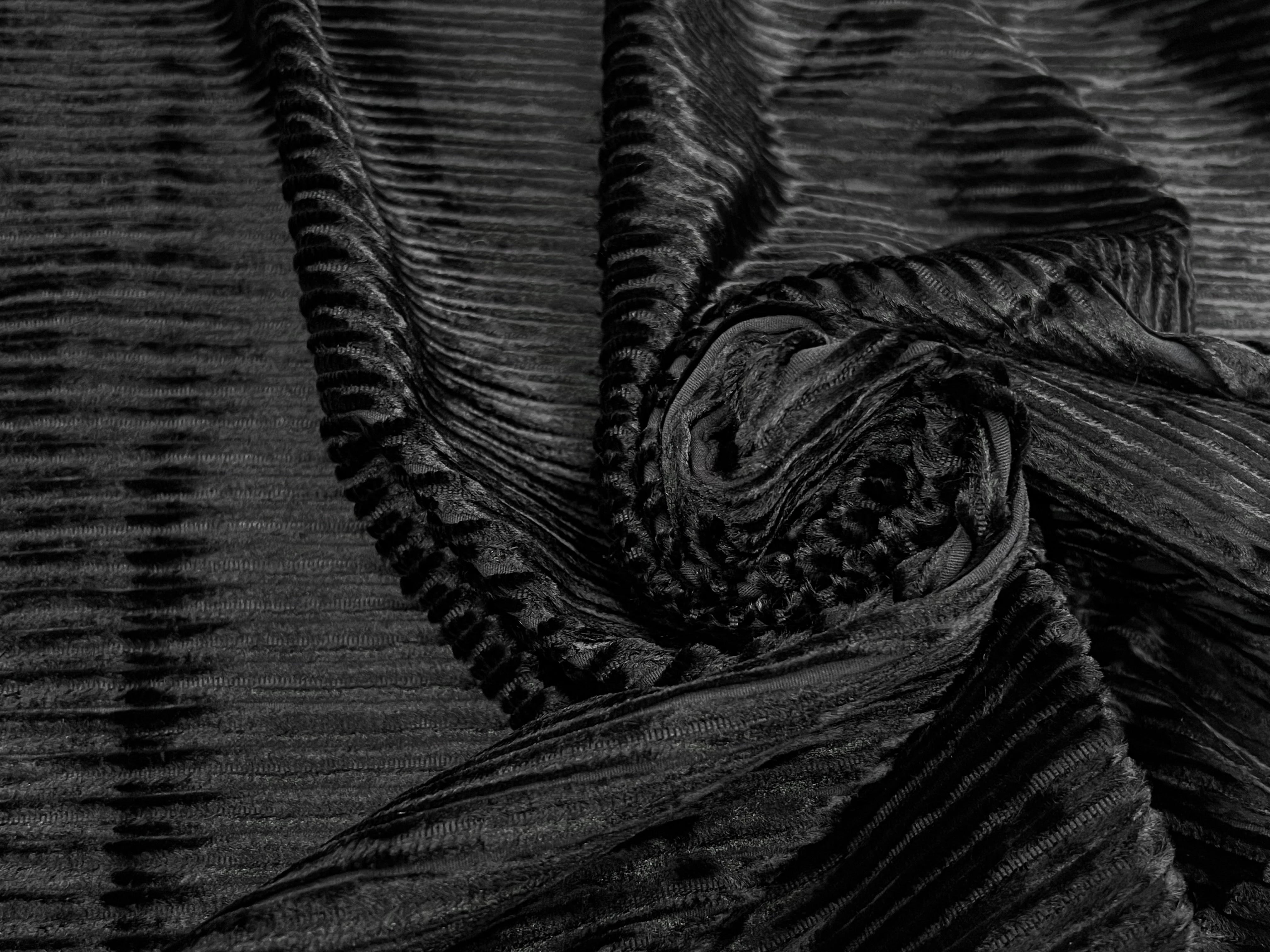 VELOURS PUEBELA NOIR 137CM 100% COTON - My Little Coupon