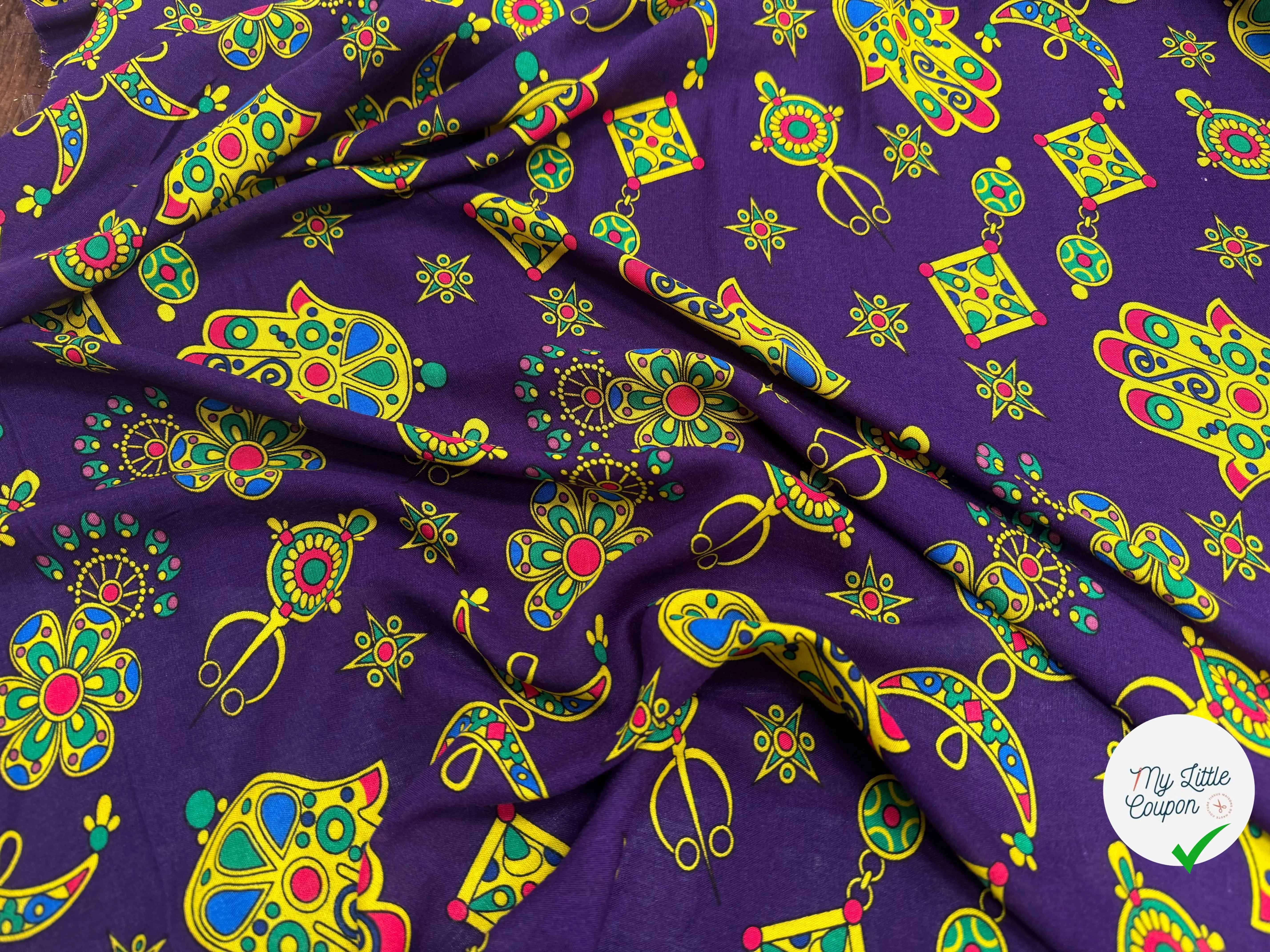 VISCOCE ARLEQUIN AVEC MOTIFS MAINS FOND VIOLET - My Little Coupon