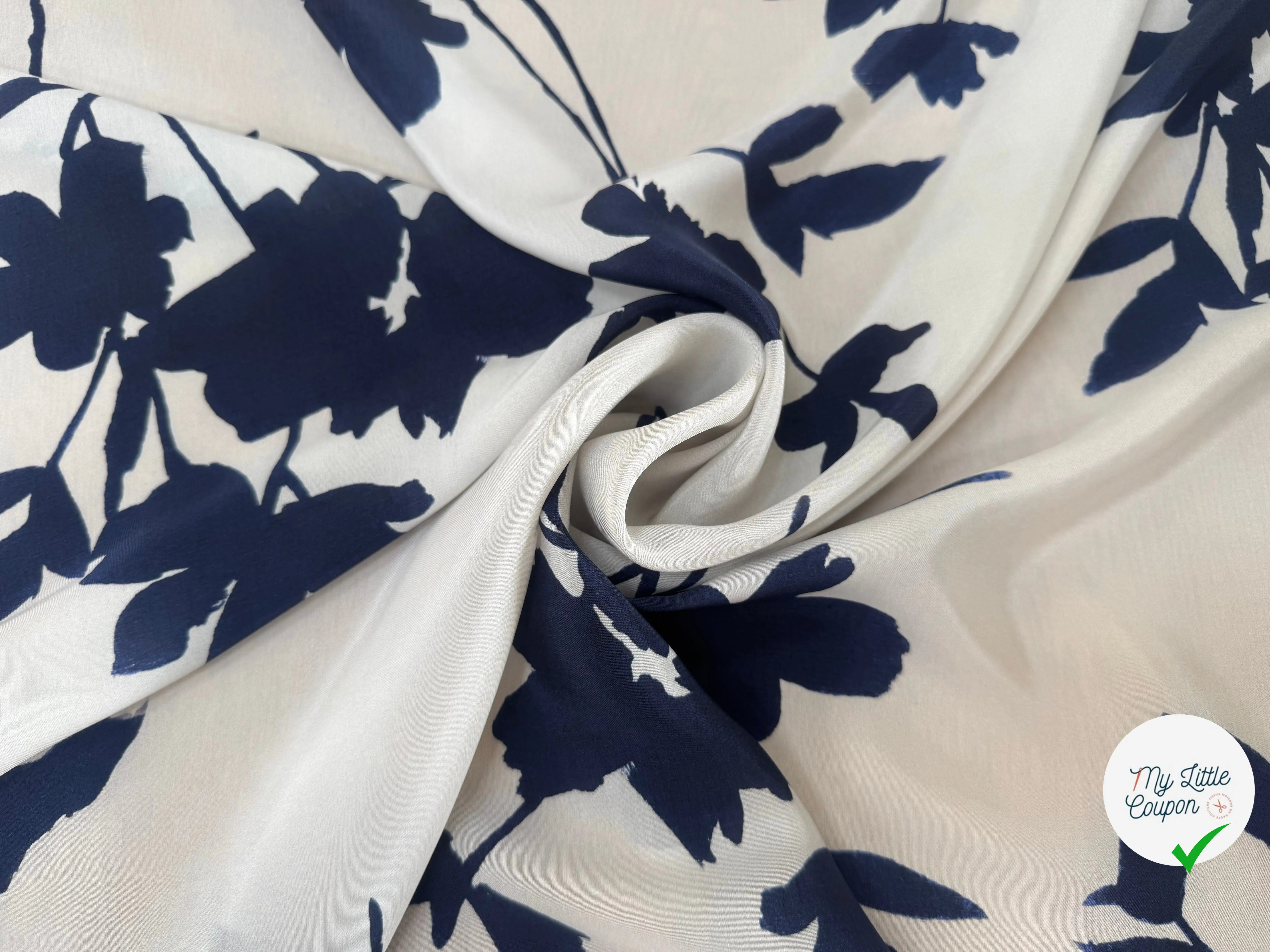 VISCOSE FINE FOND BLANC MOTIF BLEU NAVY - My Little Coupon