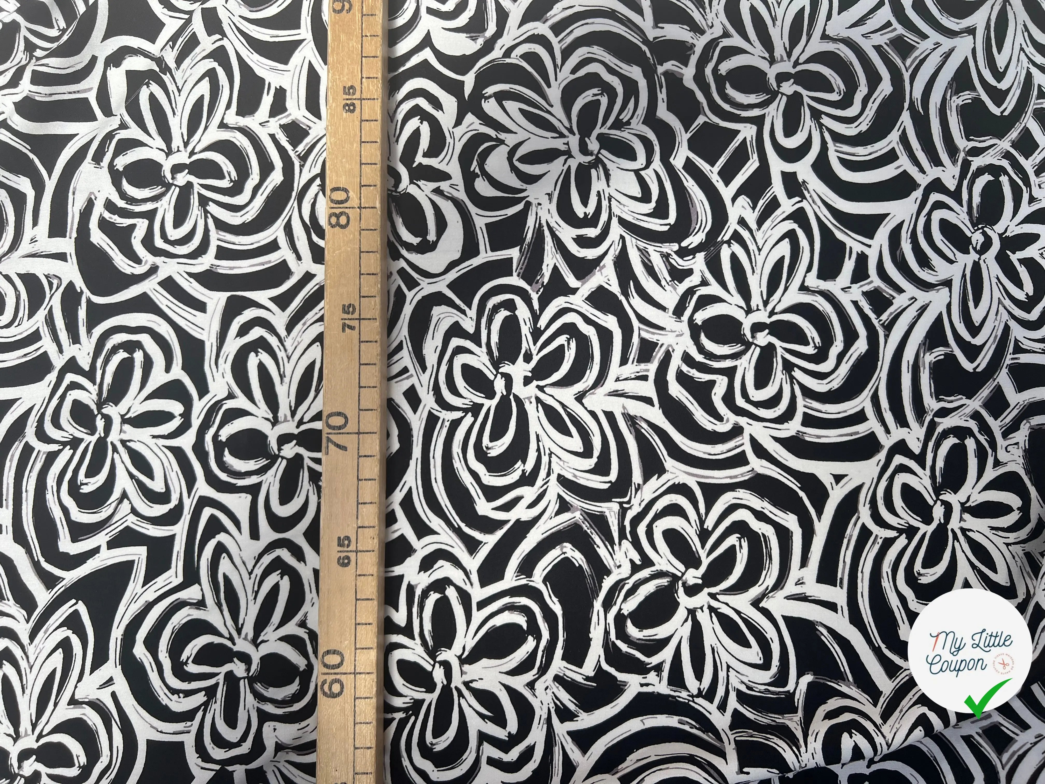 VISCOSE FLEURS NOIR ET BLANC - My Little Coupon
