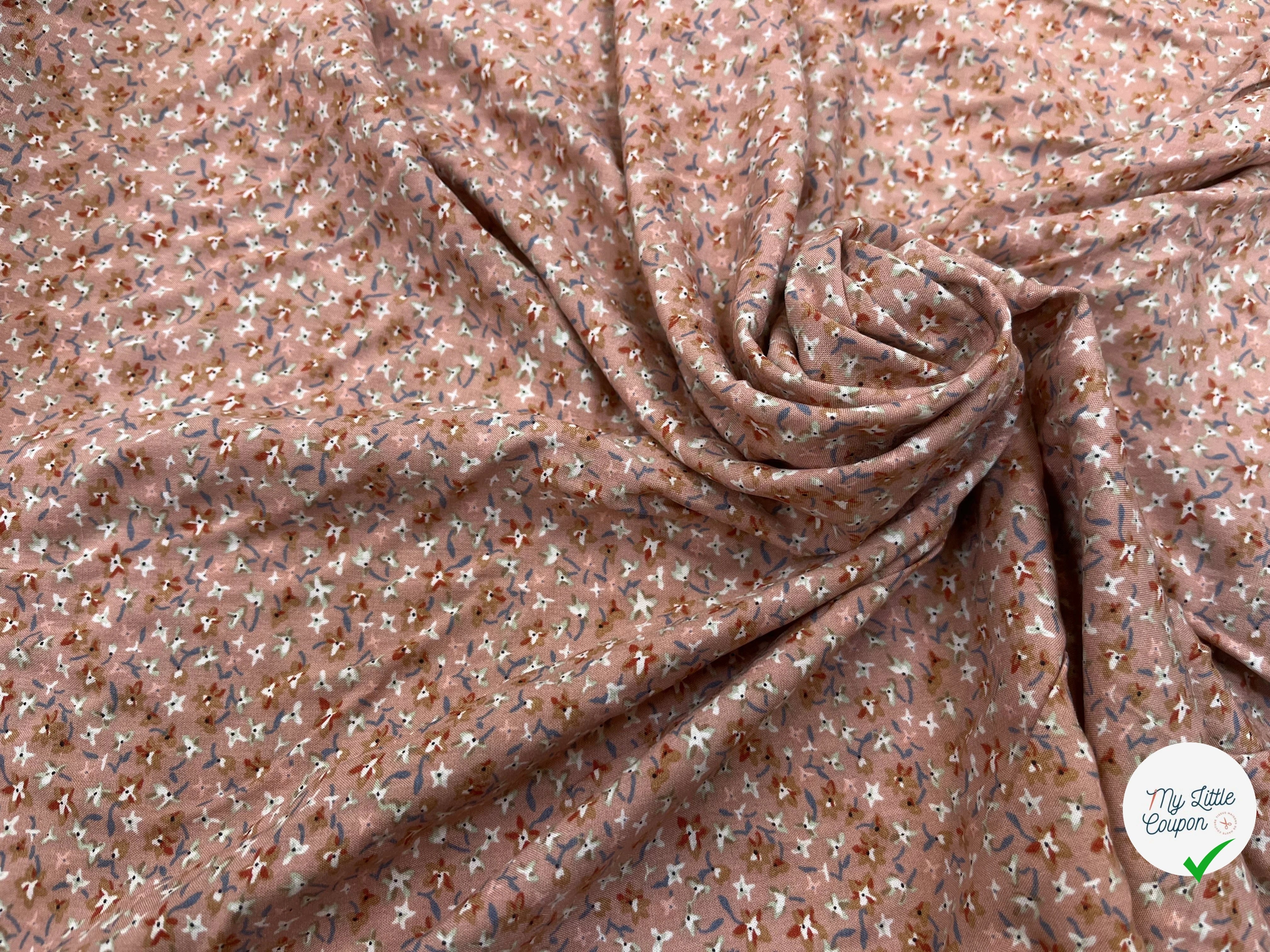 VISCOSE FLUIDE ROSE DELAVÉ AVEC PETITS MOTIFS FLORAUX - My Little Coupon