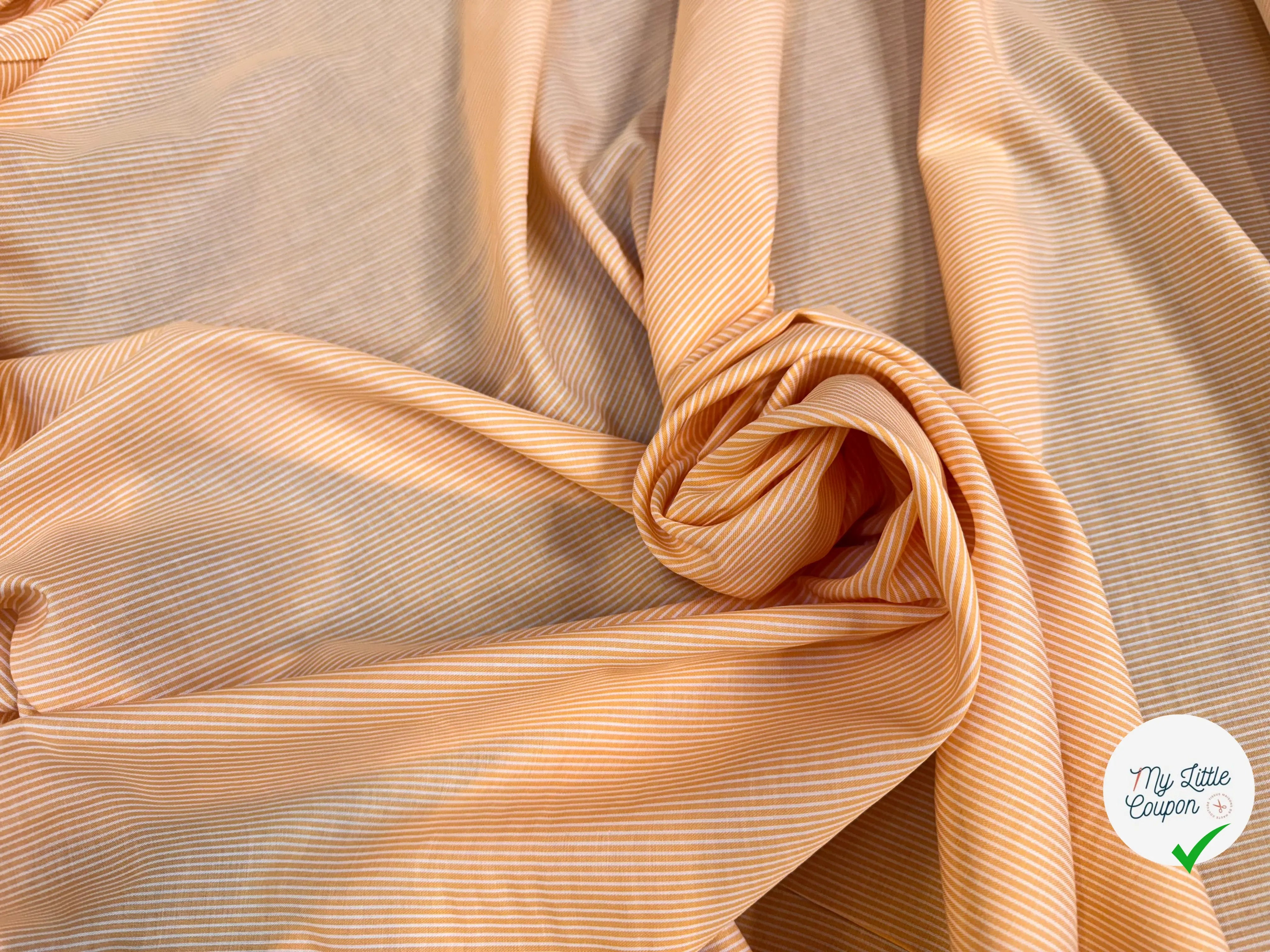 VISCOSE FROIDE RAYURES FOND ORANGE - My Little Coupon