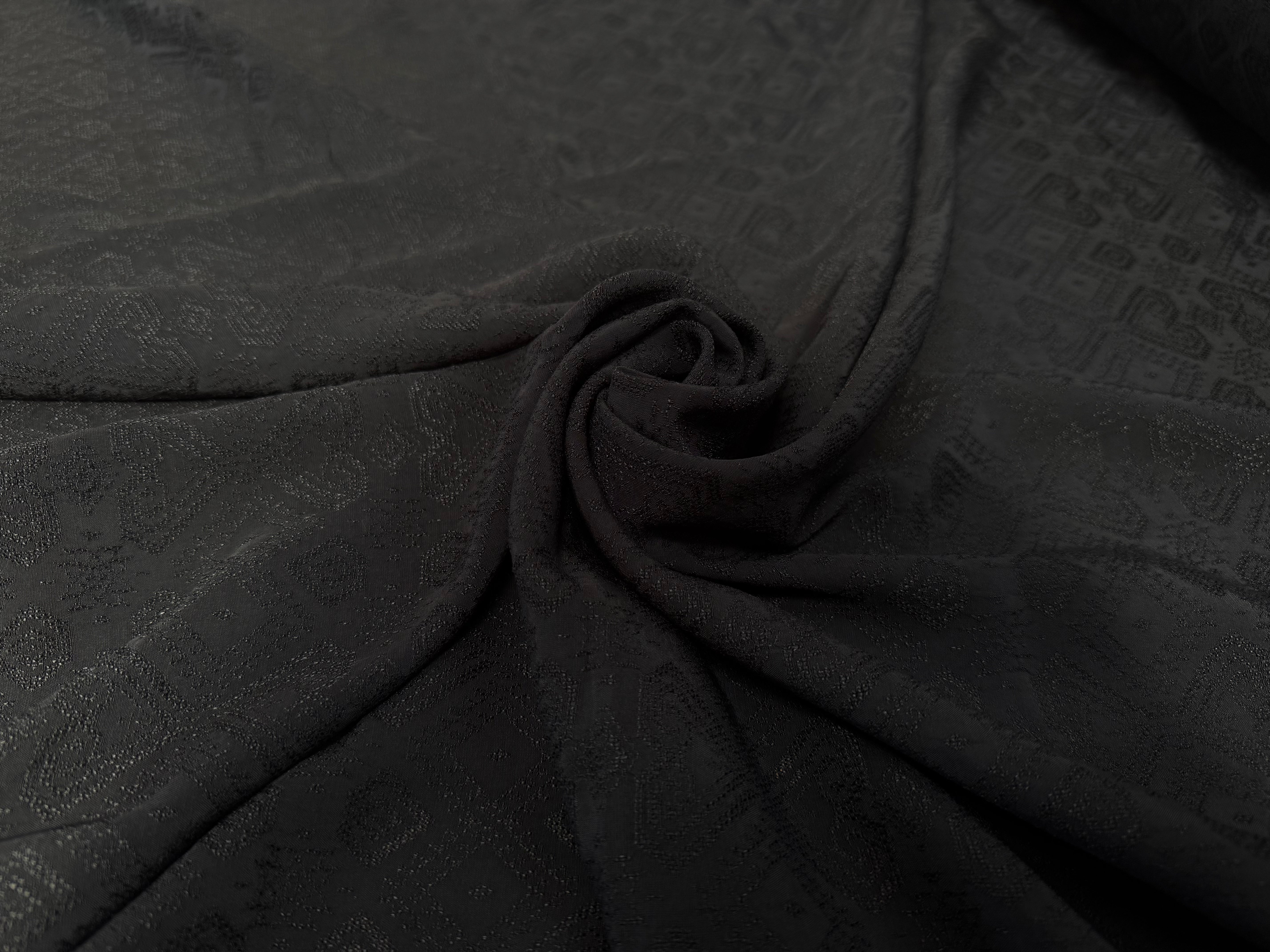 VISCOSE JACQUARD NOIR MOTIFS TONS SUR TONS BRILLANTS - My Little Coupon