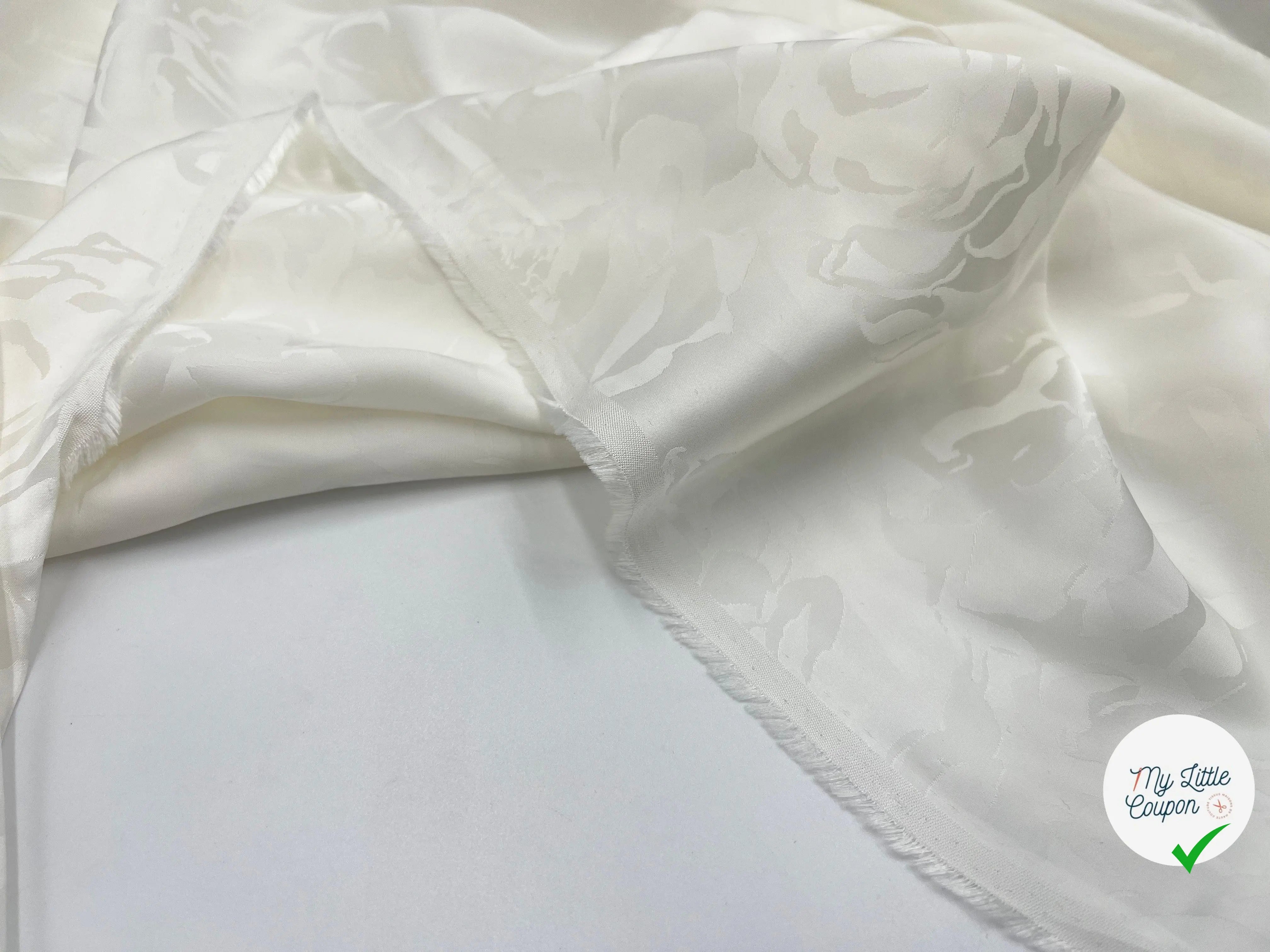 VISCOSE JACQUARD OFF WHITE - My Little Coupon - tissu - coudre