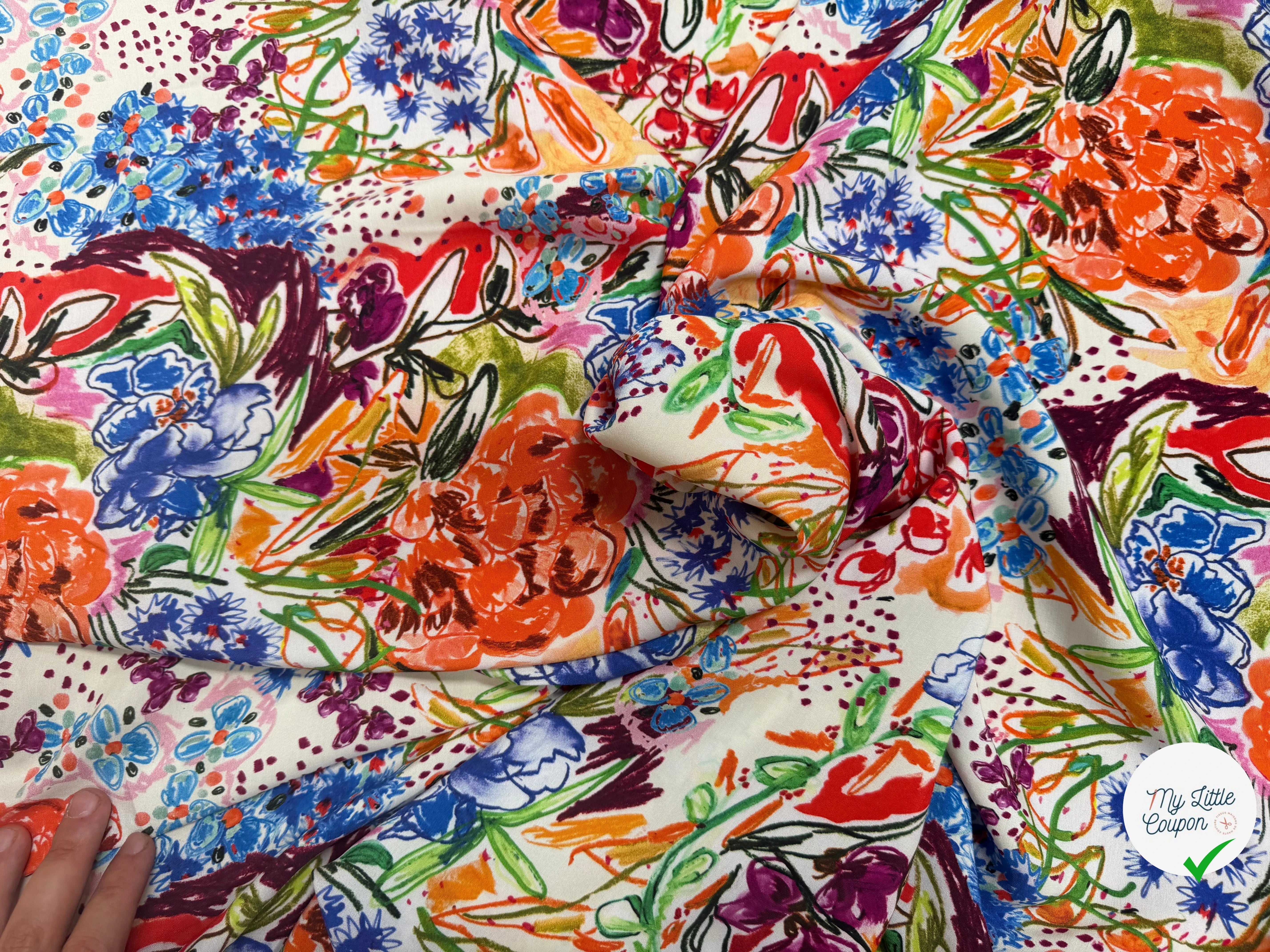 VISCOSE LÉGÈREMENT CREPÉE IMPRIMÉ FLORAL MULTICOLORE FANTASY GARDEN - My Little Coupon