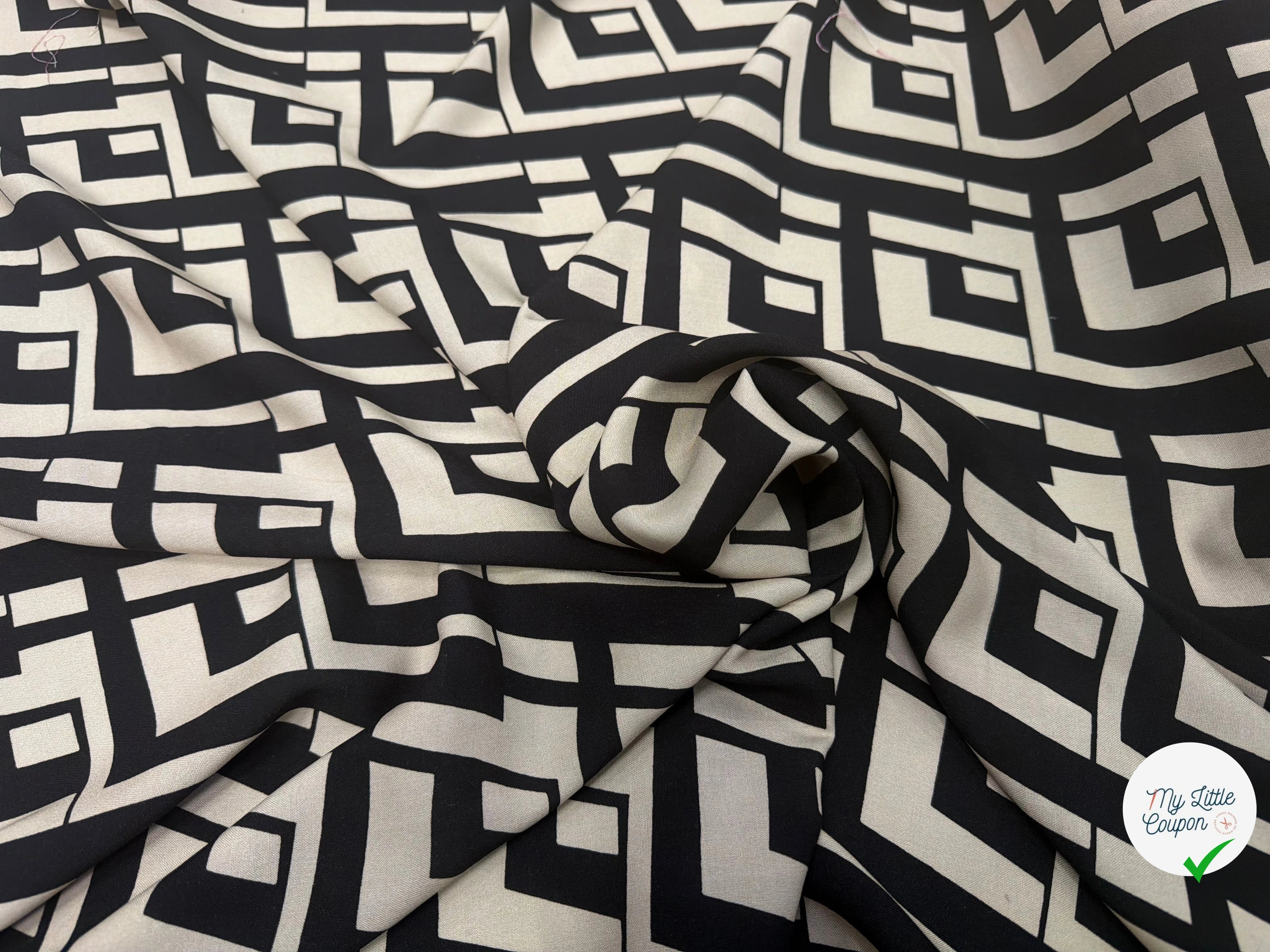 VISCOSE OPTIQUE NOIR ET CRÈME FONCÉ 140 CM - My Little Coupon