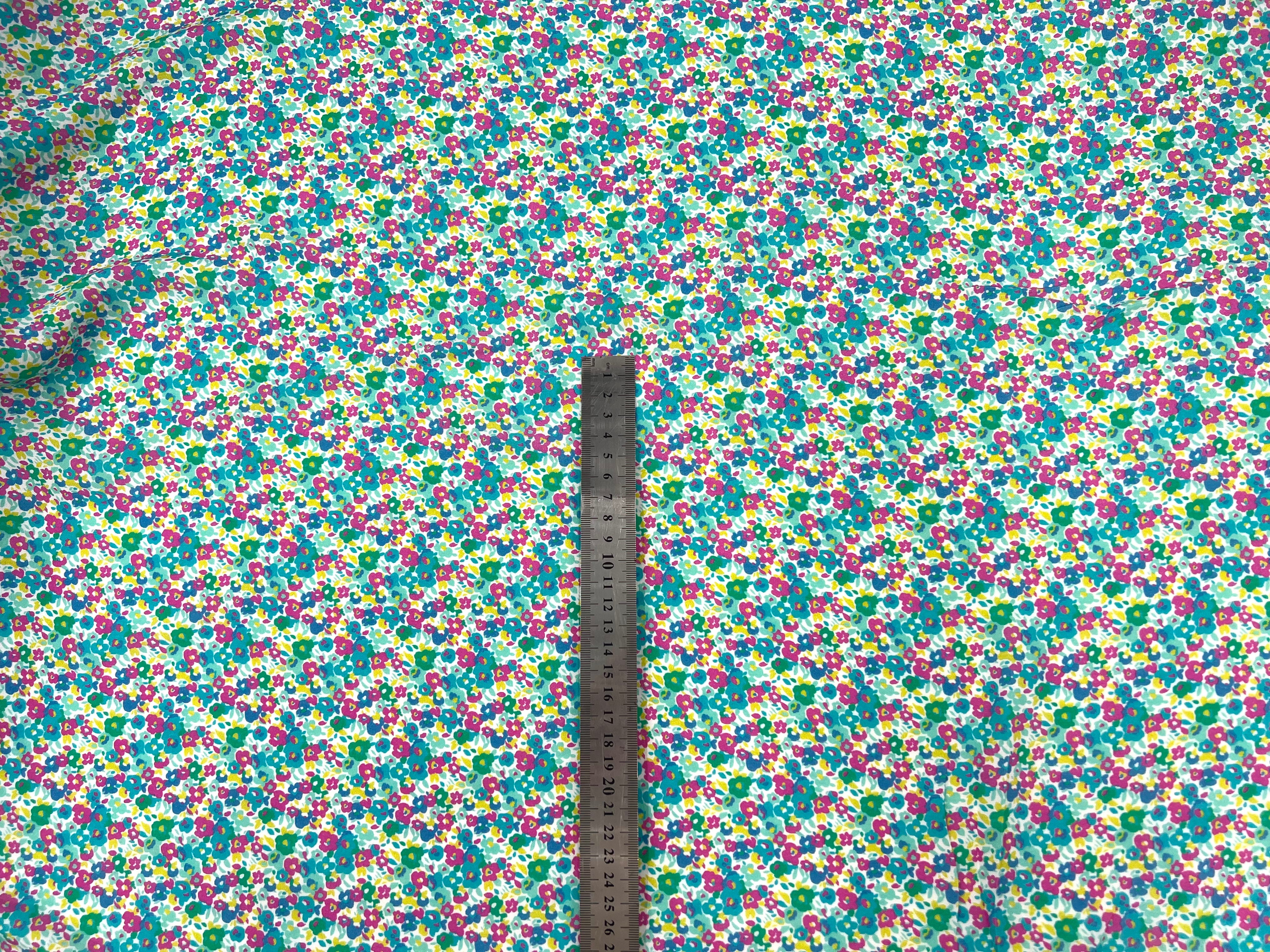 VISCOSE PARTERRE DE FLEURS MULTICOLORES MLC INTERN
