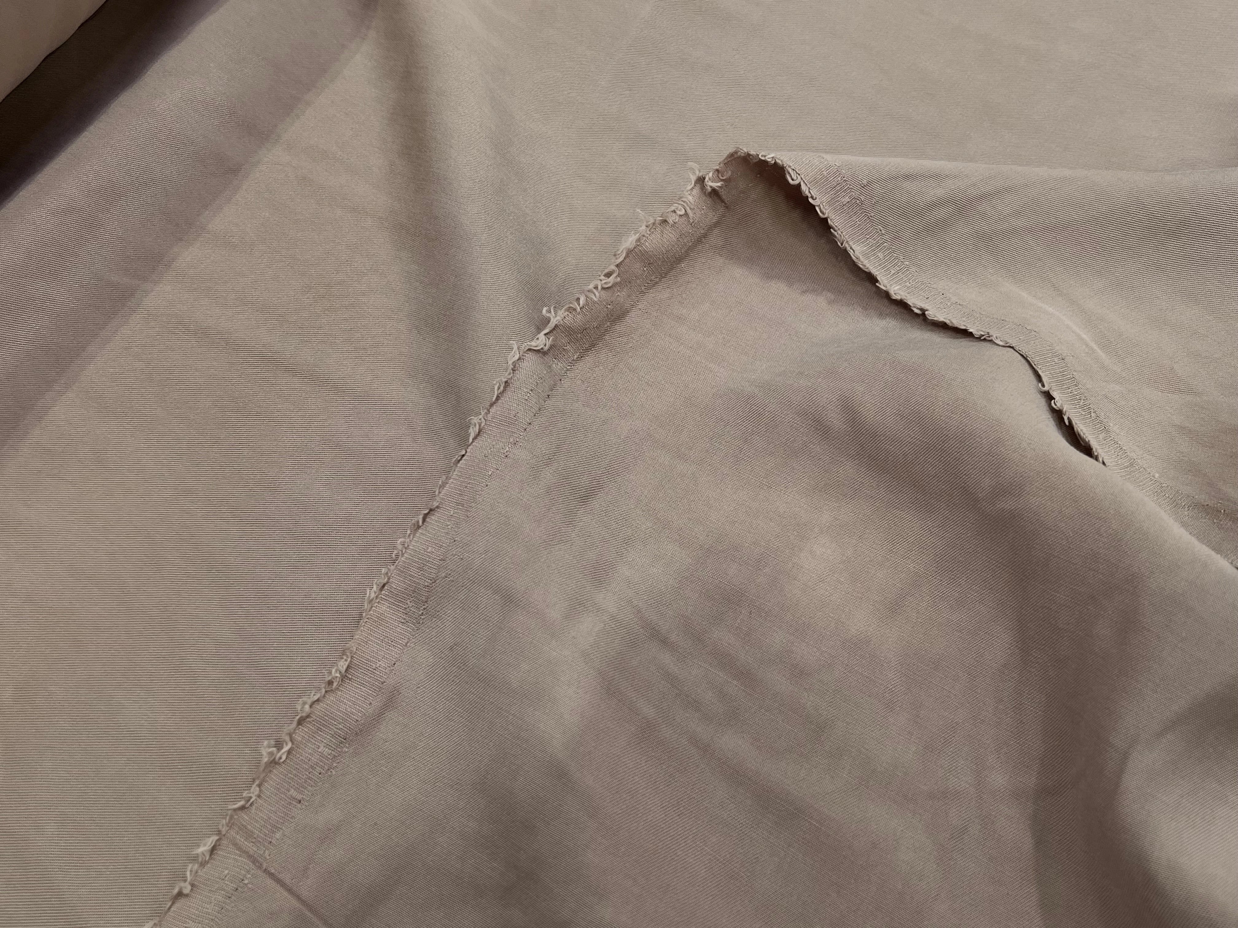 VISCOSE PEAU DE PECHE FLUIDE BEIGE FONCÉ - My Little Coupon
