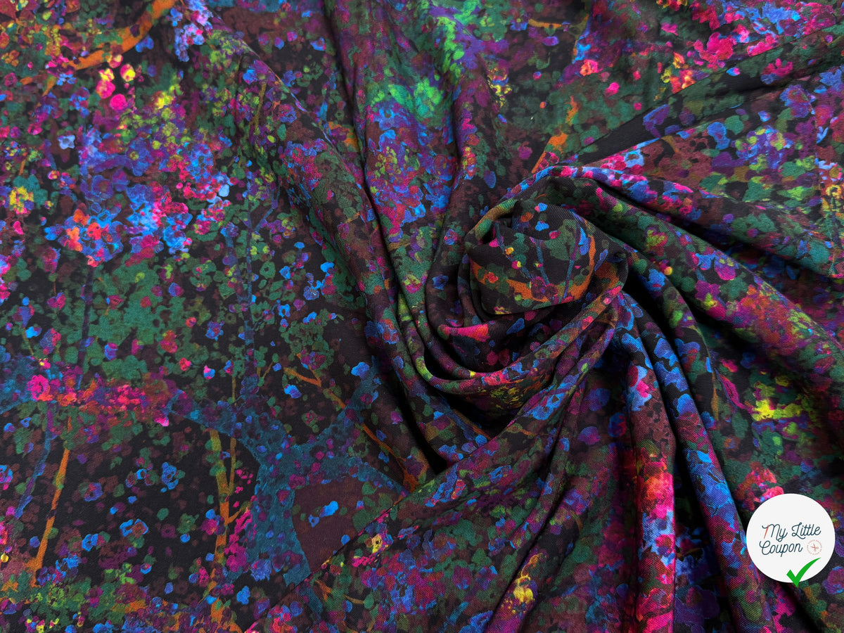 VISCOSE SERGÉE JAVANAISE IMPRIMÉ PARTERRE DE FLEURS ABSTRAITES FOND NOIR - My Little Coupon