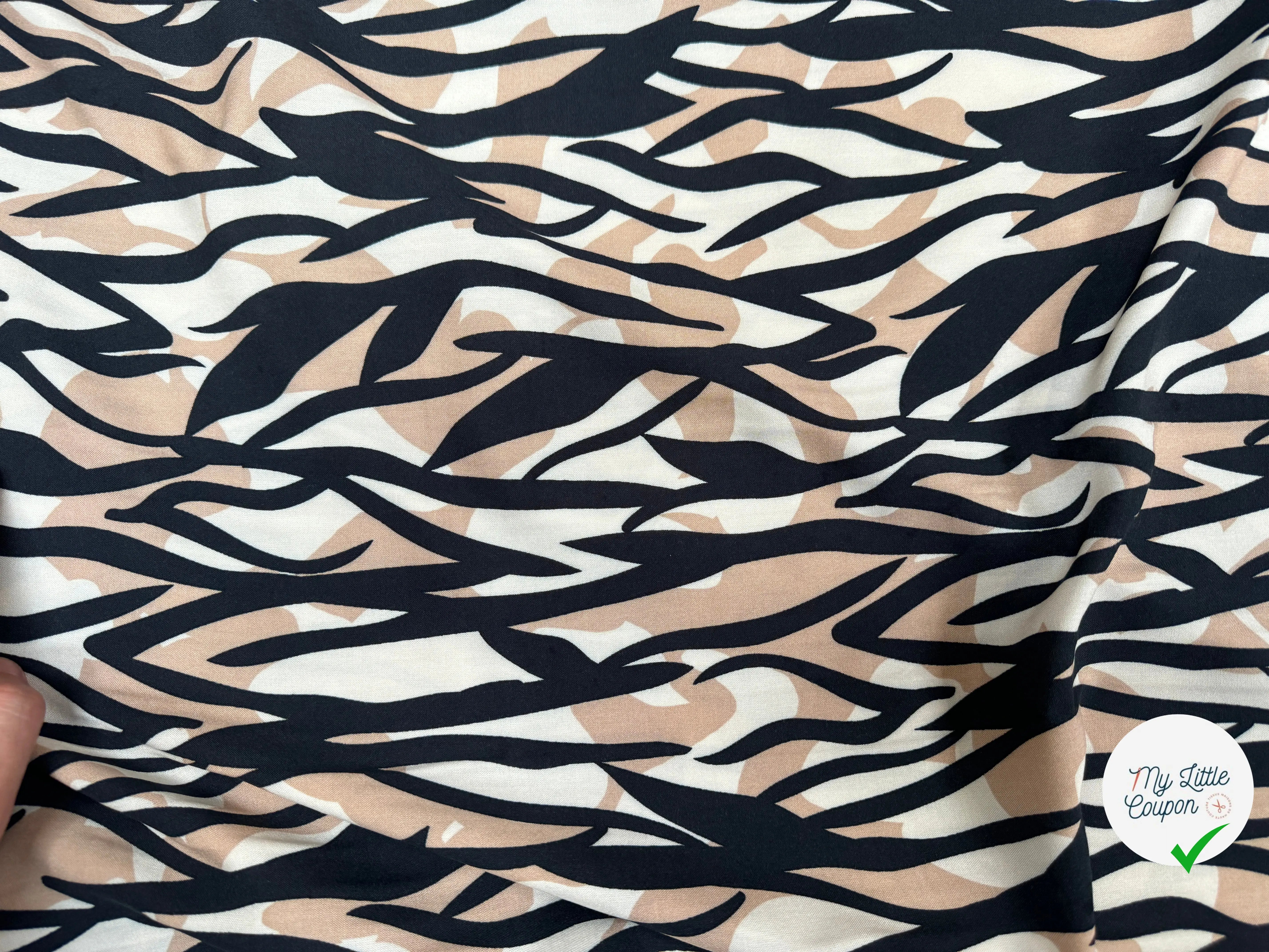 VISCOSE TIGA LIN / NOIR 1B Y1 150 - My Little Coupon