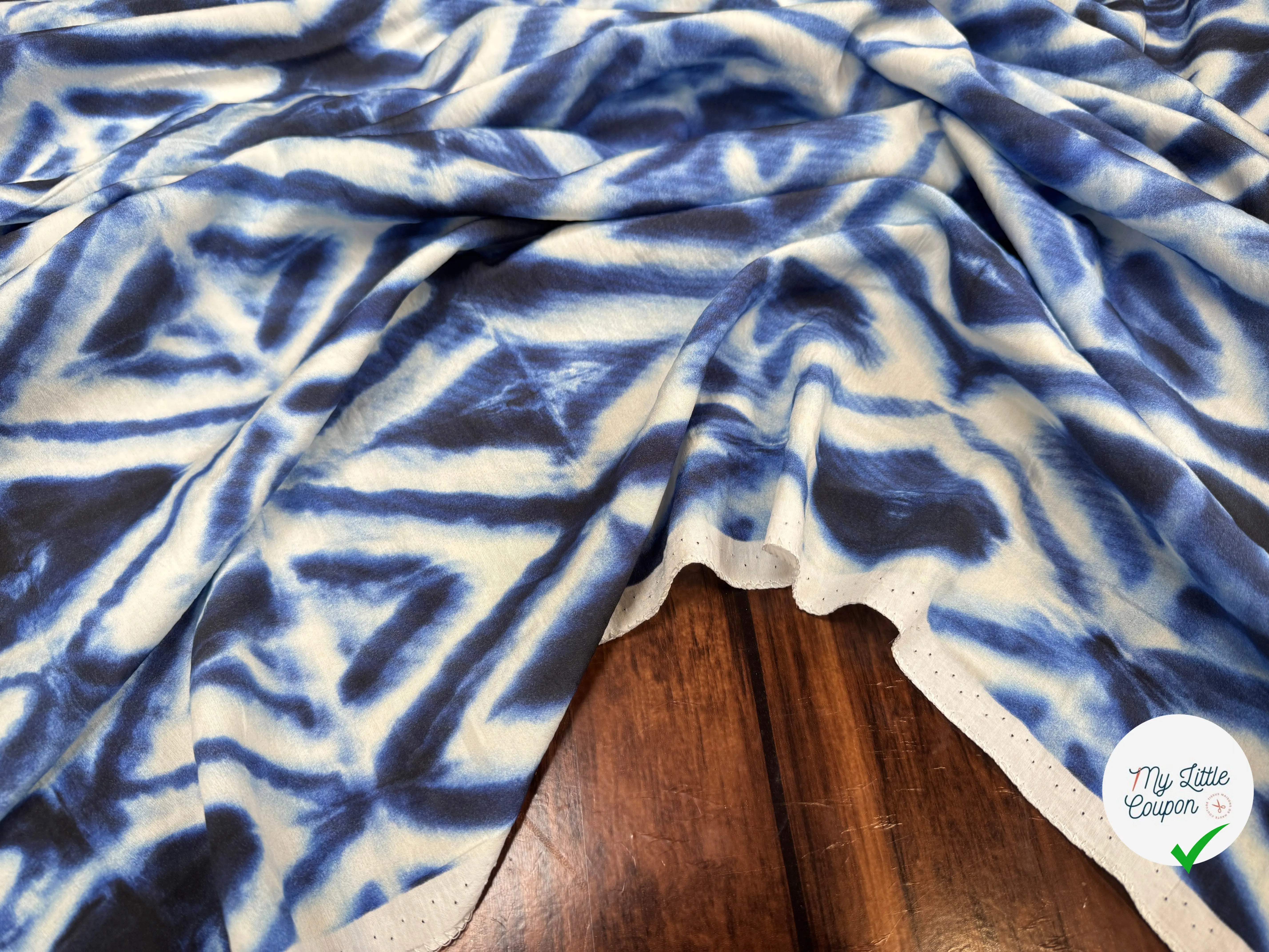 VISCOSE TOUCHE PEAU DE PECHE BLEU - My Little Coupon