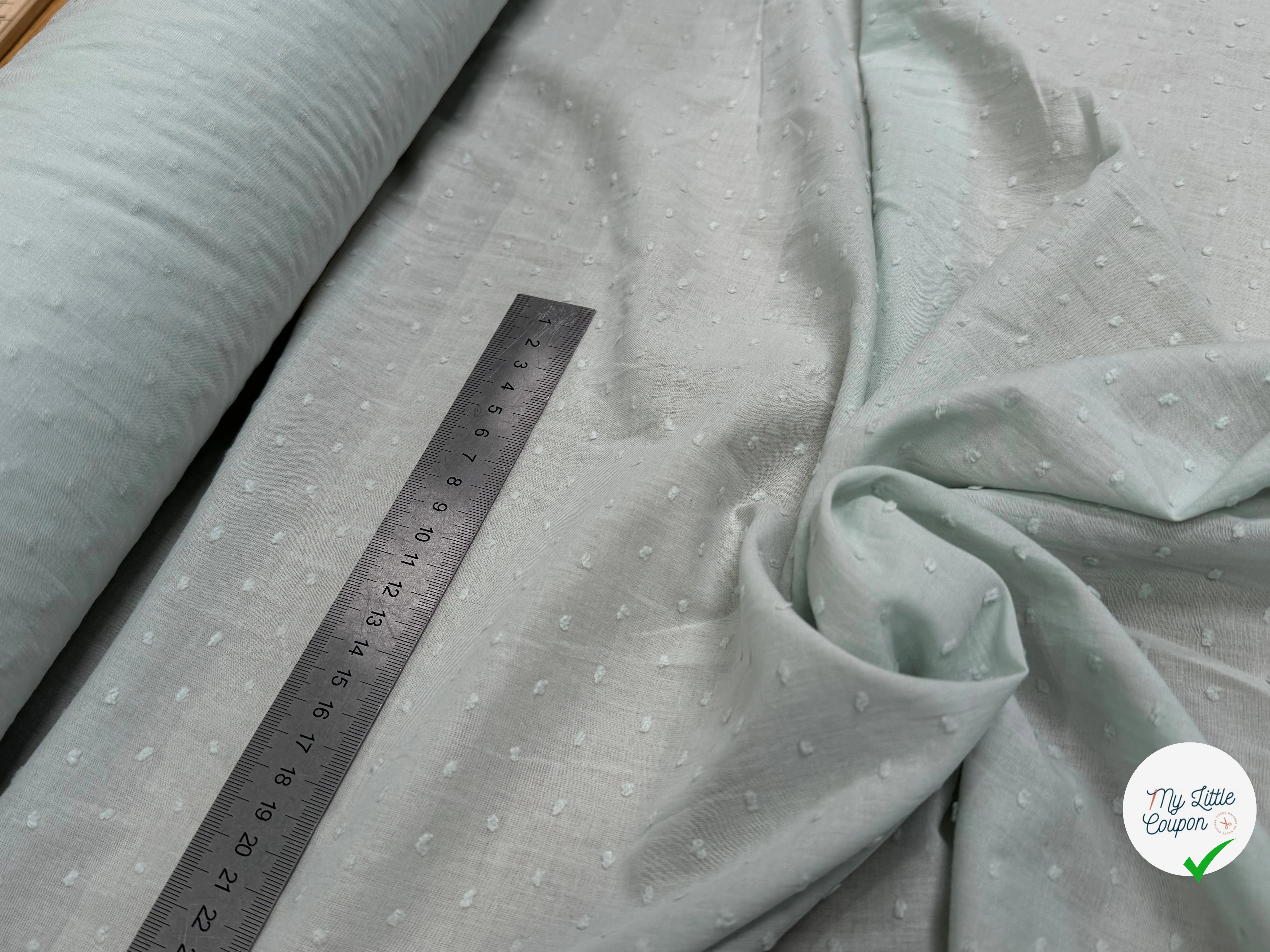 VOILE COTON PLUMETIS BLEU CIEL - My Little Coupon