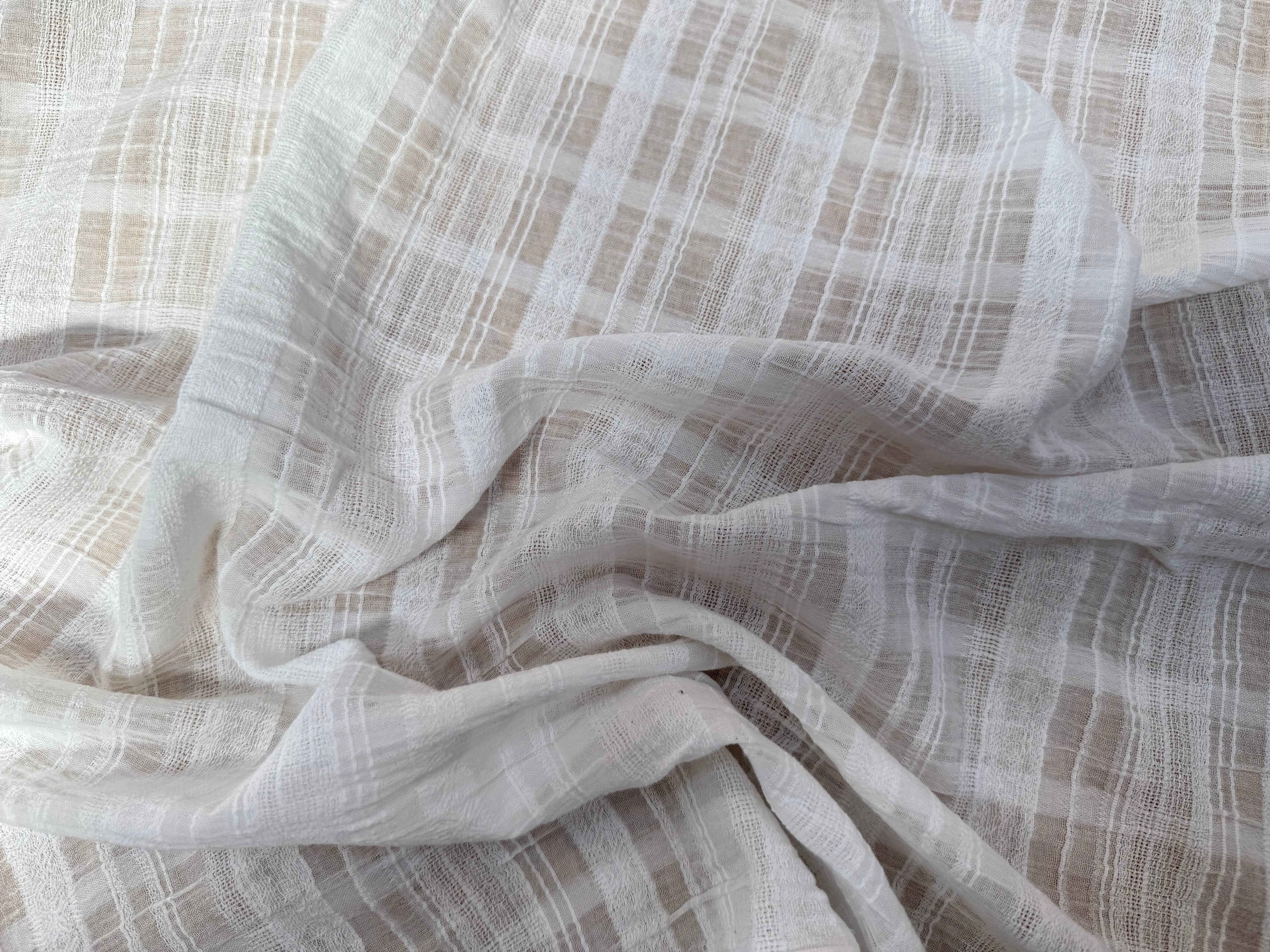 VOILE DE COTON UNI BLANC BRODÉ TONS SUR TONS - My Little Coupon