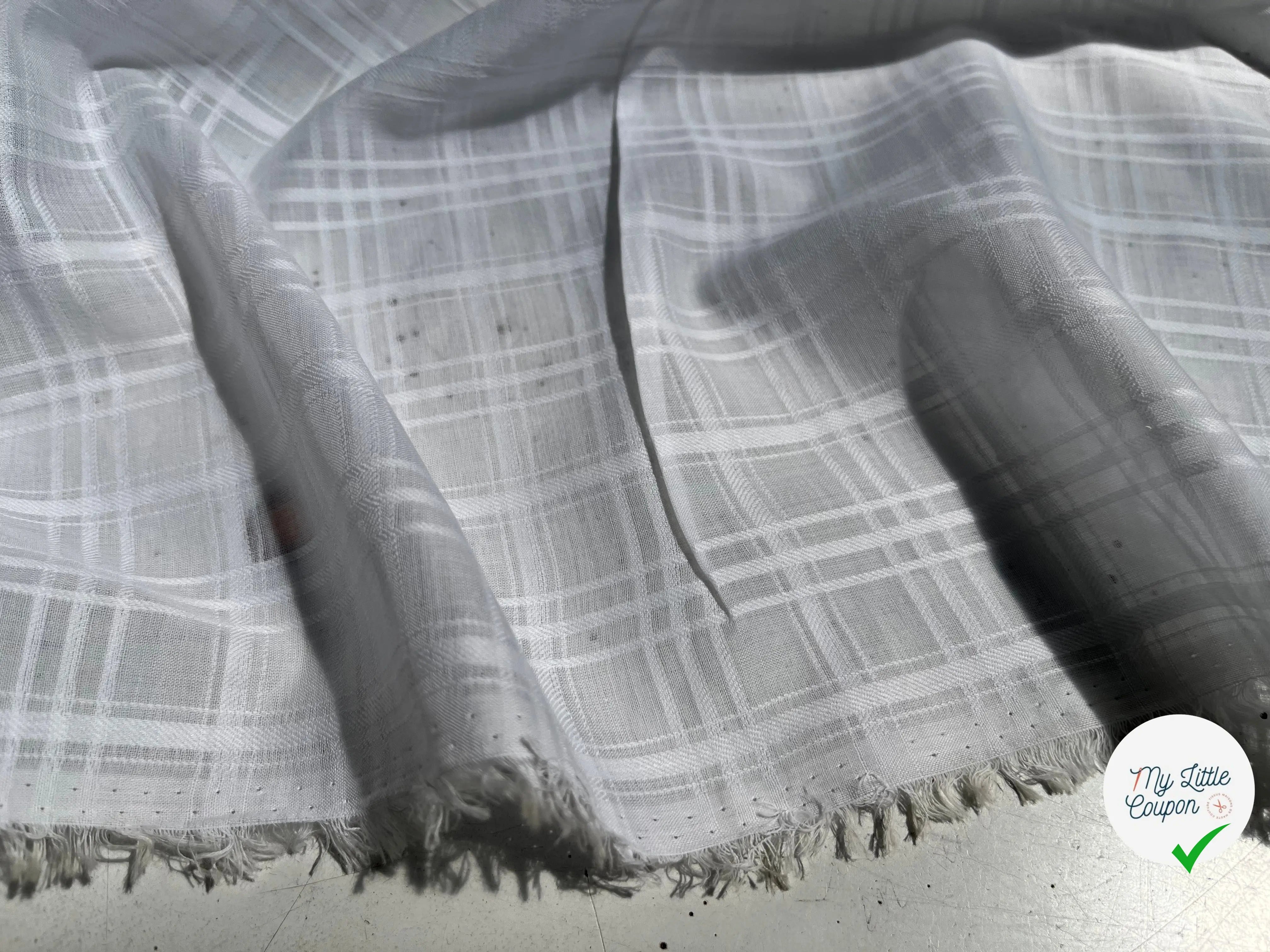 VOILE DE COTON UNI BLANC QUADRILLÉ - My Little Coupon