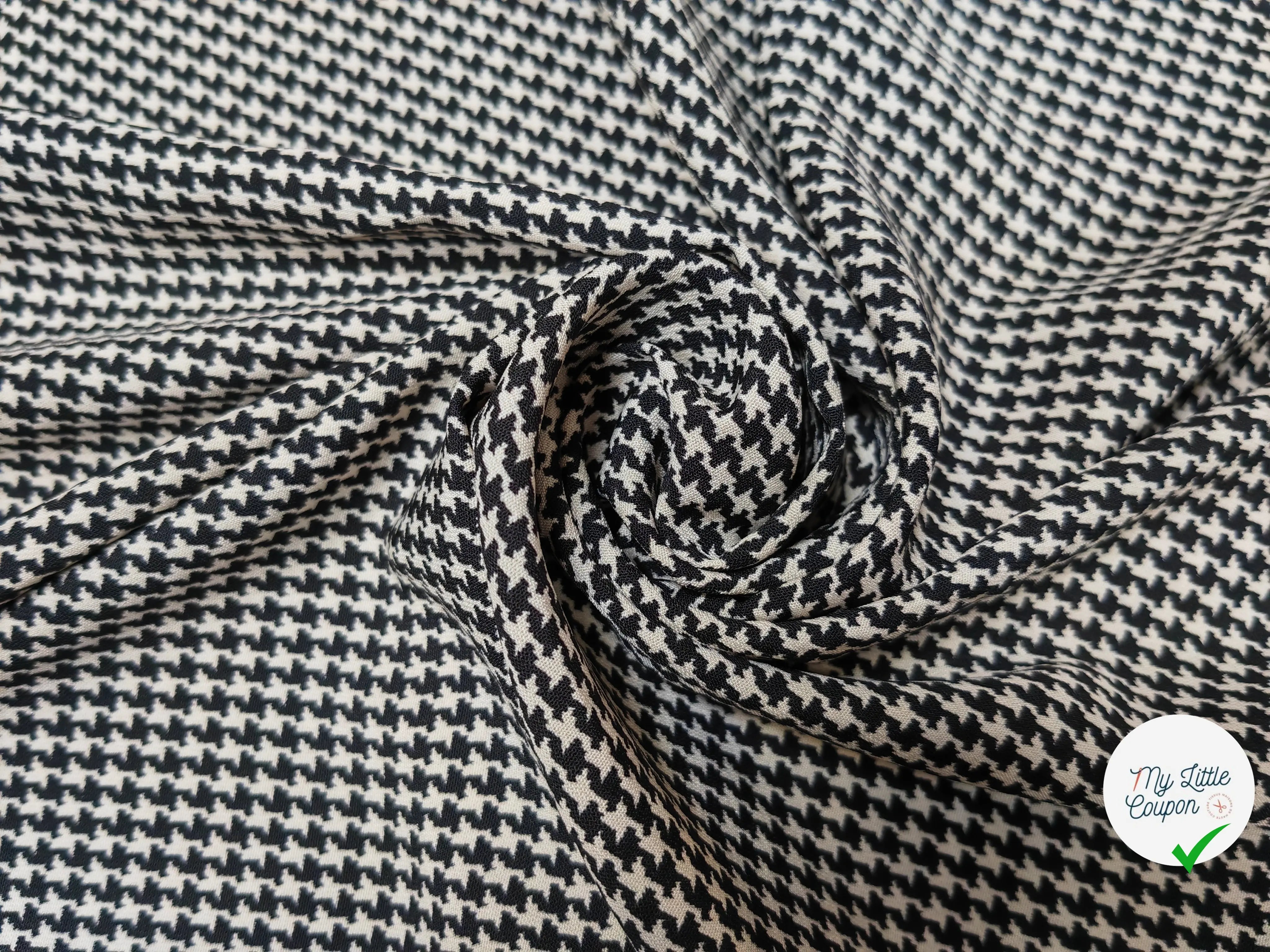 WOOLPEACH RAYURE CROISÉ N&B - My Little Coupon