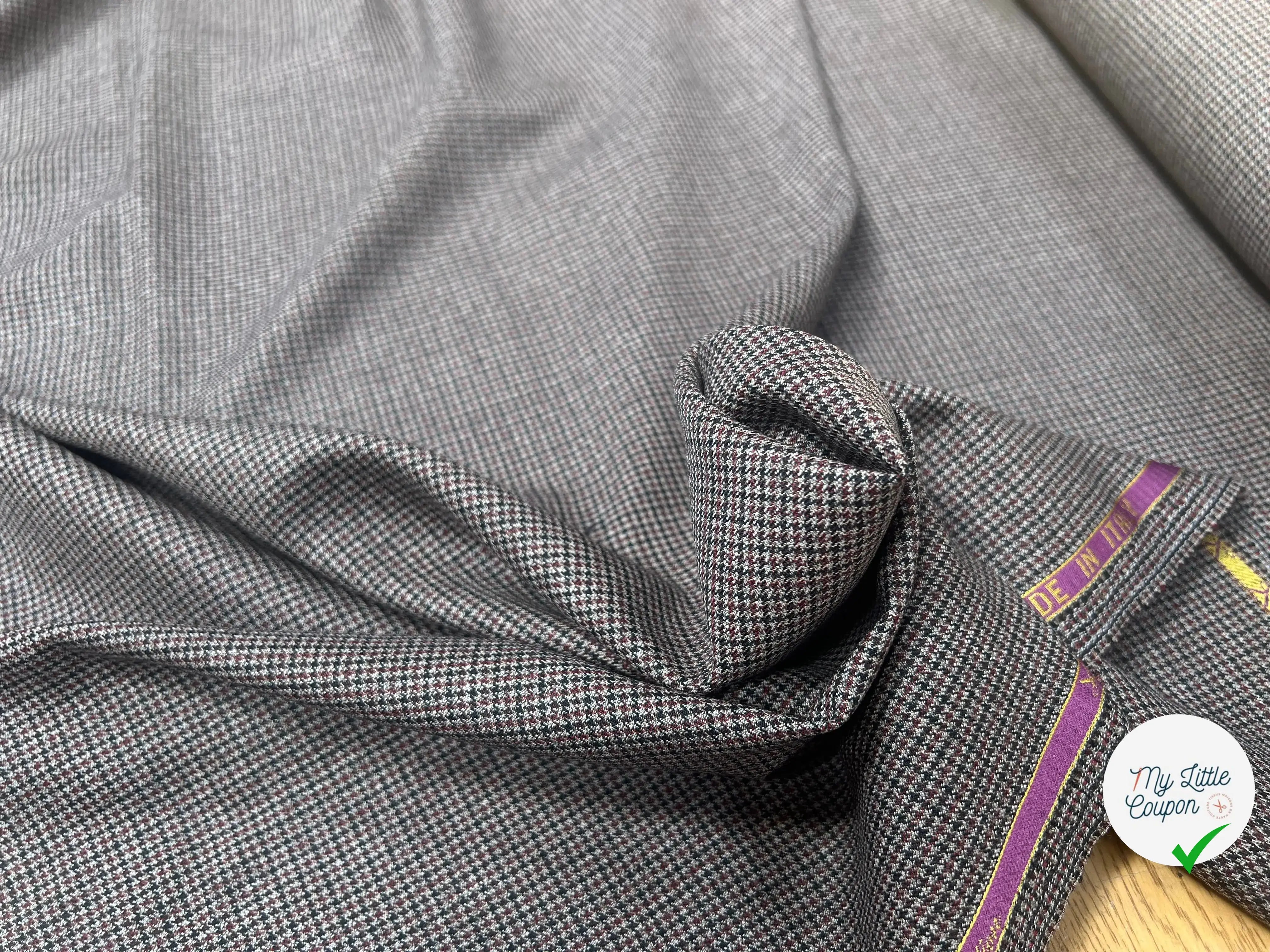 DRAPERIE PIED DE POULE 100% LAINE GRIS ROUGE NOIR AVEC LISIÈRE PARLANTE - My Little Coupon