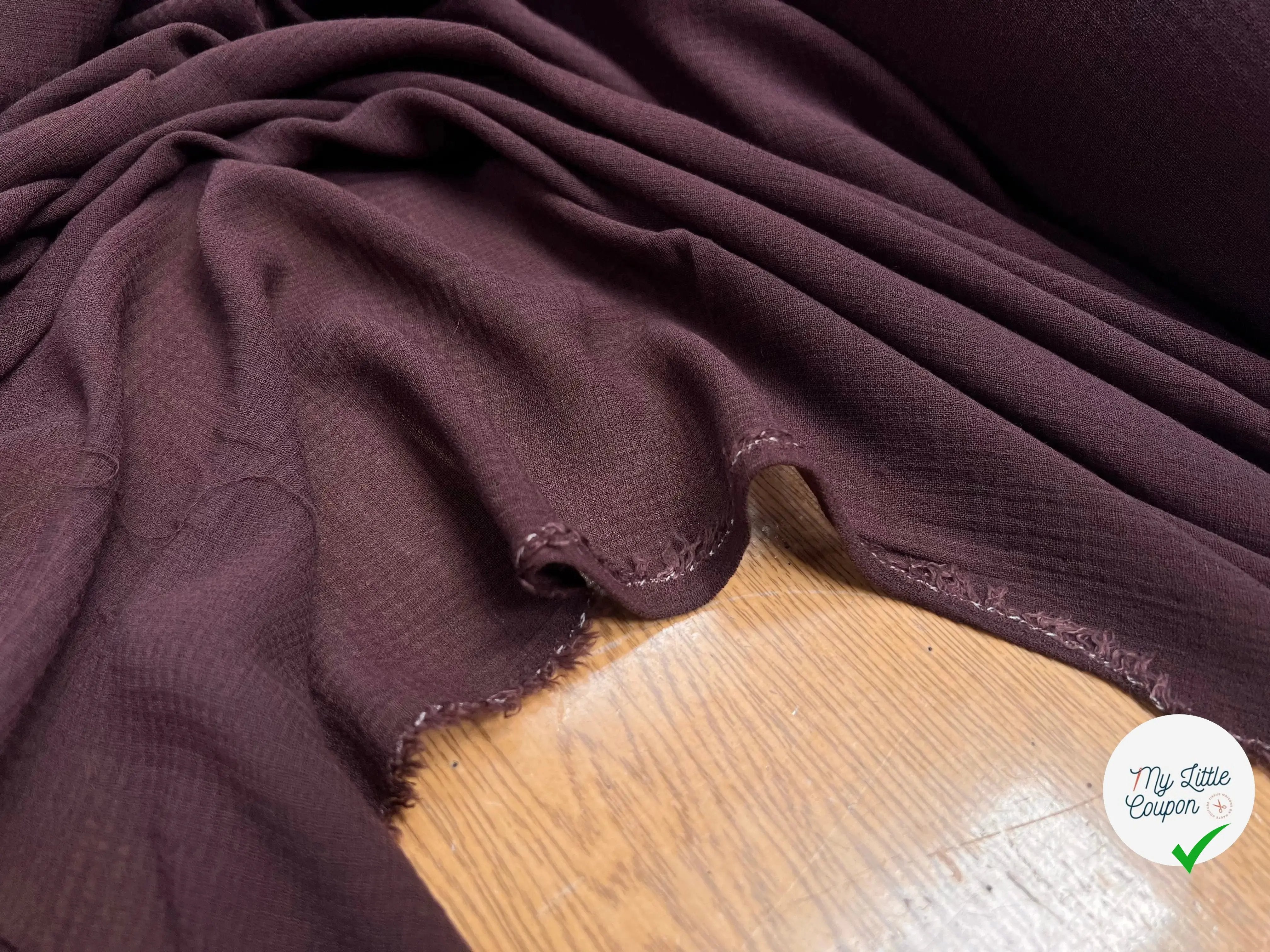 GAZE DE COTON SOIE PRUNE AVEC CARREAUX TONS SUR TONS - My Little Coupon
