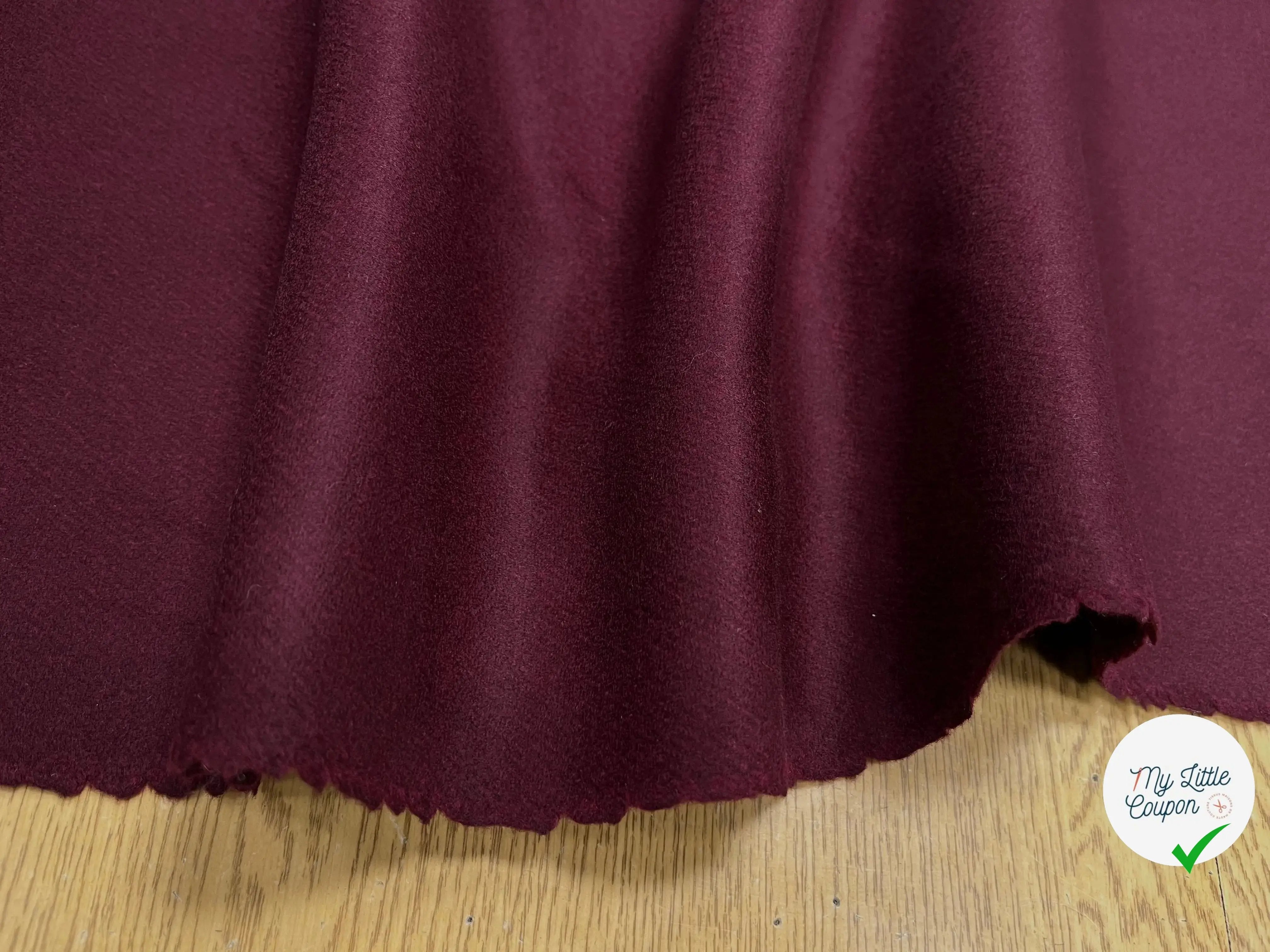 LAINE CABAN CHOCOLAT BURGUNDY STRIÉ - My Little Coupon