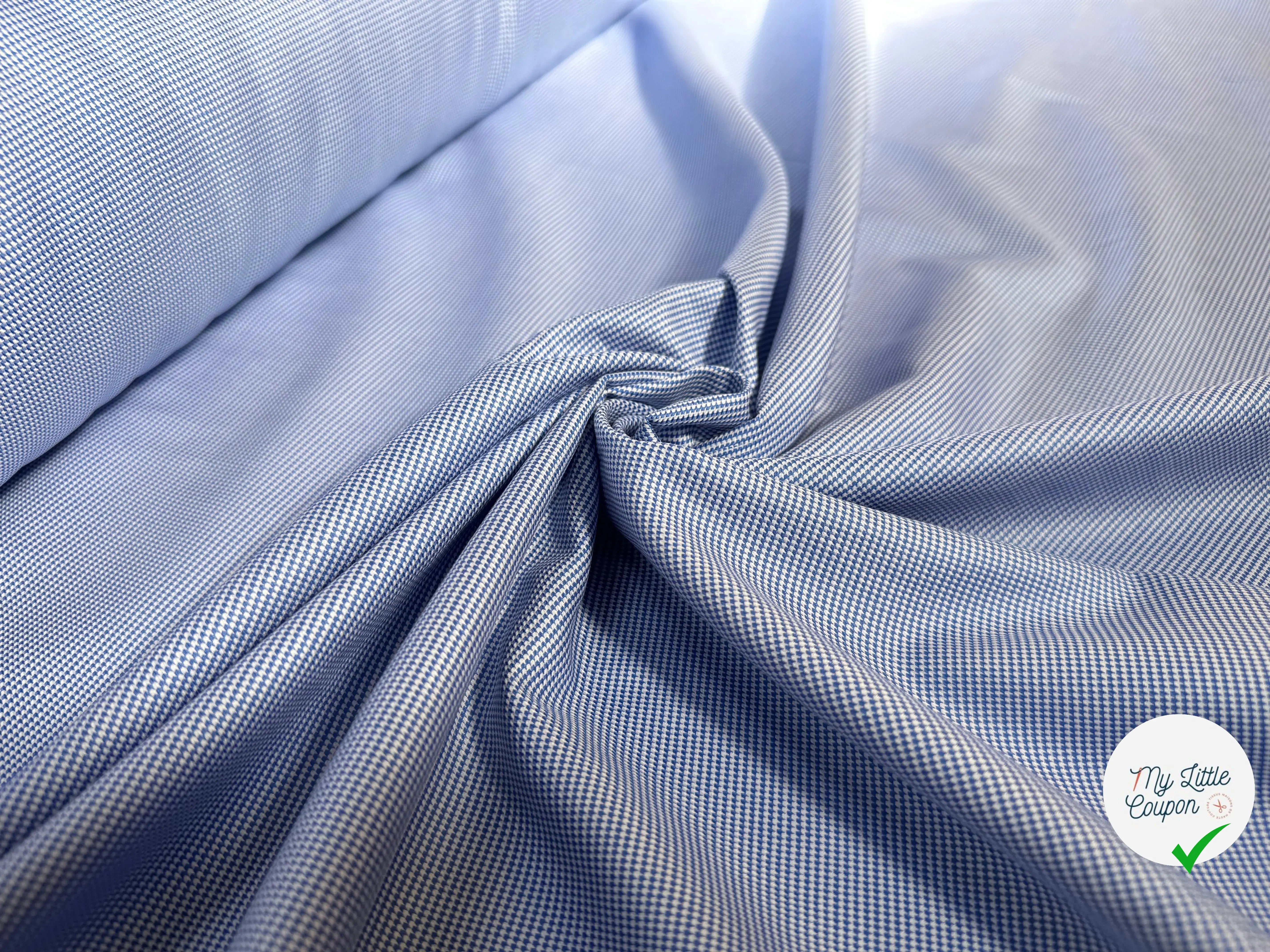 POPELINE DE COTON 100% COTON MOTIFS GÉOMÉTRIQUES 3D BLEU ET BLANC - My Little Coupon
