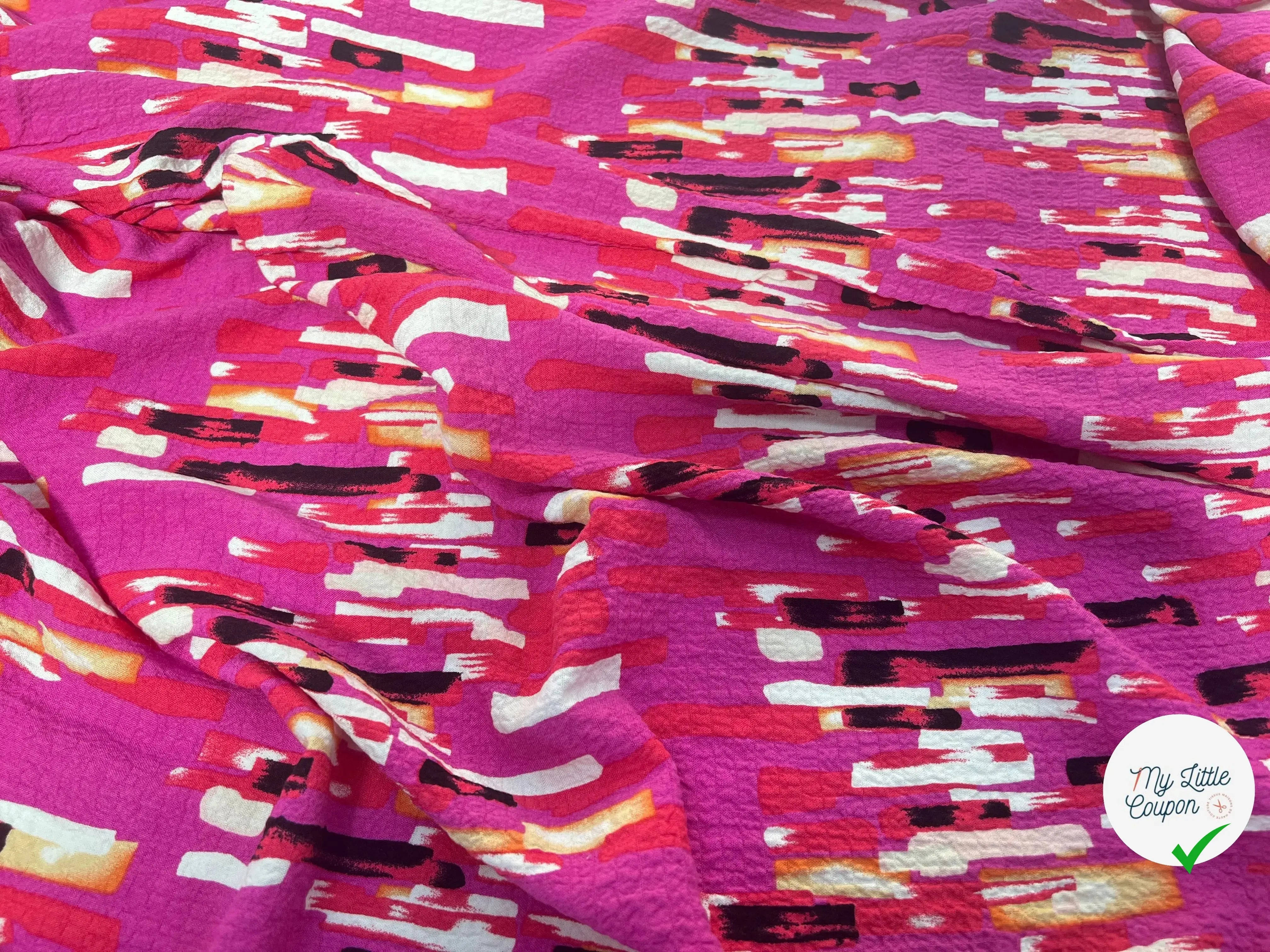 VISCOSE BUBBLE TISSU IMPRIMÉ ABSTRAIT FUCHSIA - My Little Coupon