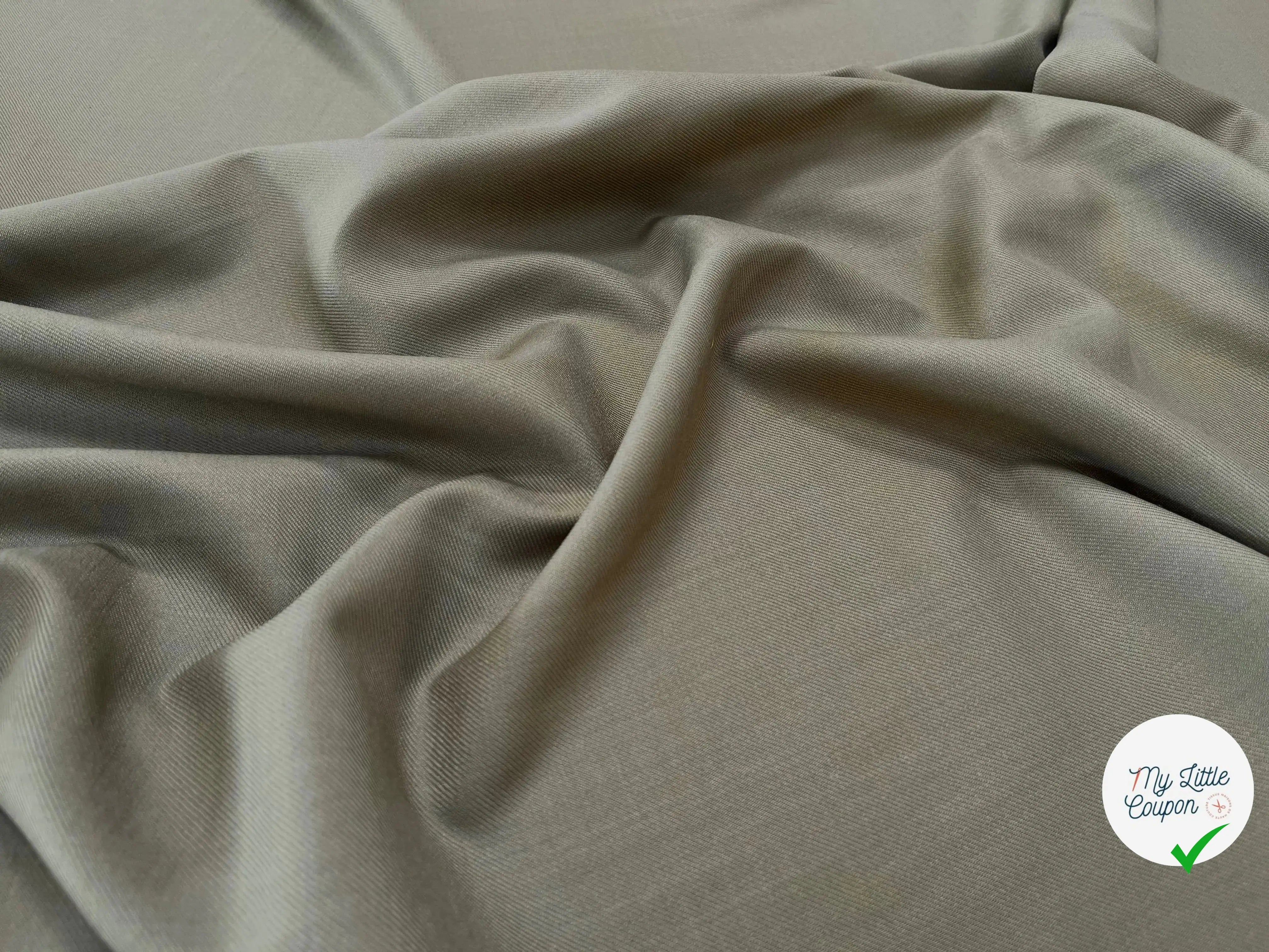 VISCOSE SERGÉE UNI STRETCH VERT GRIS - My Little Coupon